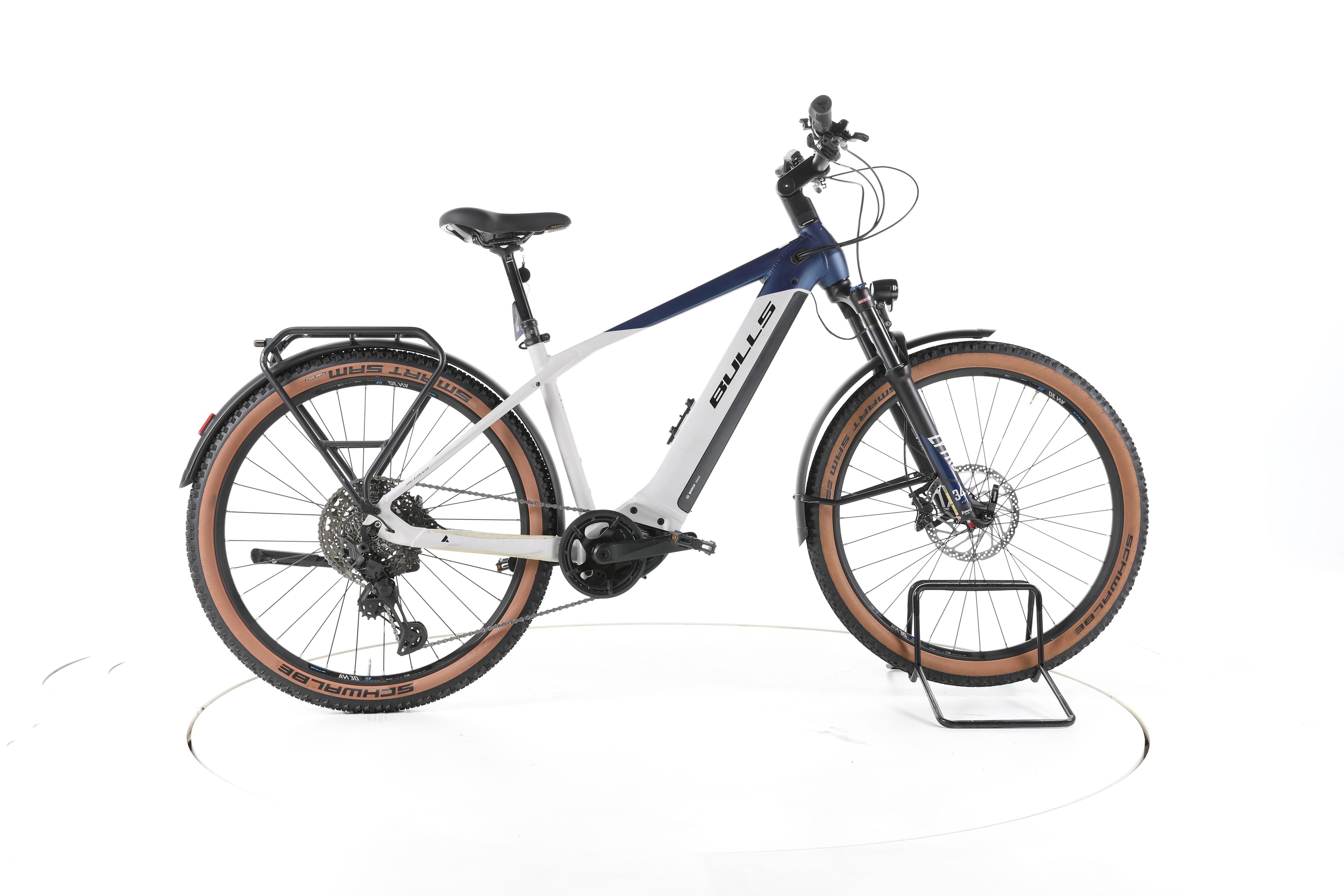 Bulls Iconic EVO 3 Trekking E-Bike 2023 - Image 1