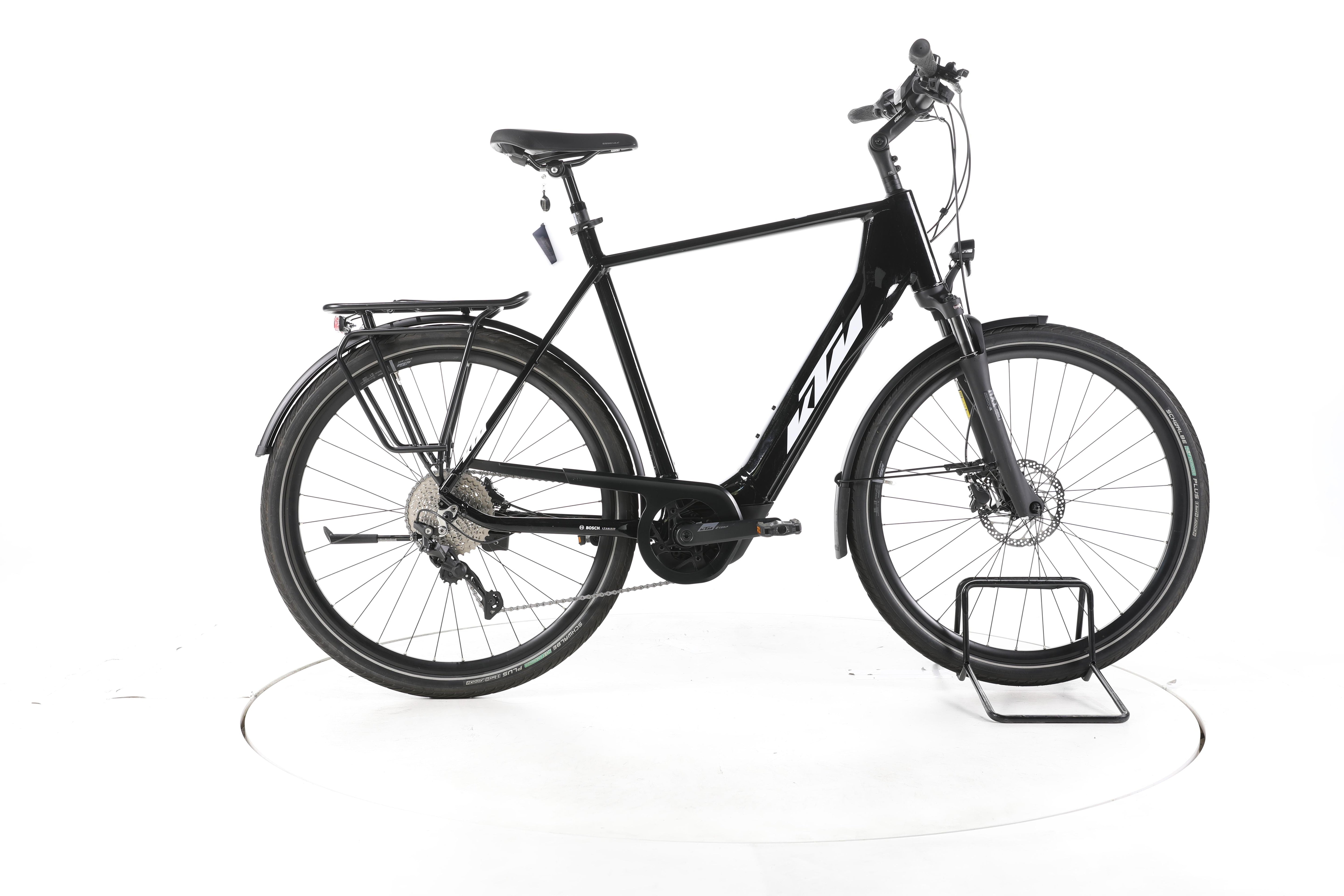 KTM Macina Tour CX Trekking E-Bike - Image 1