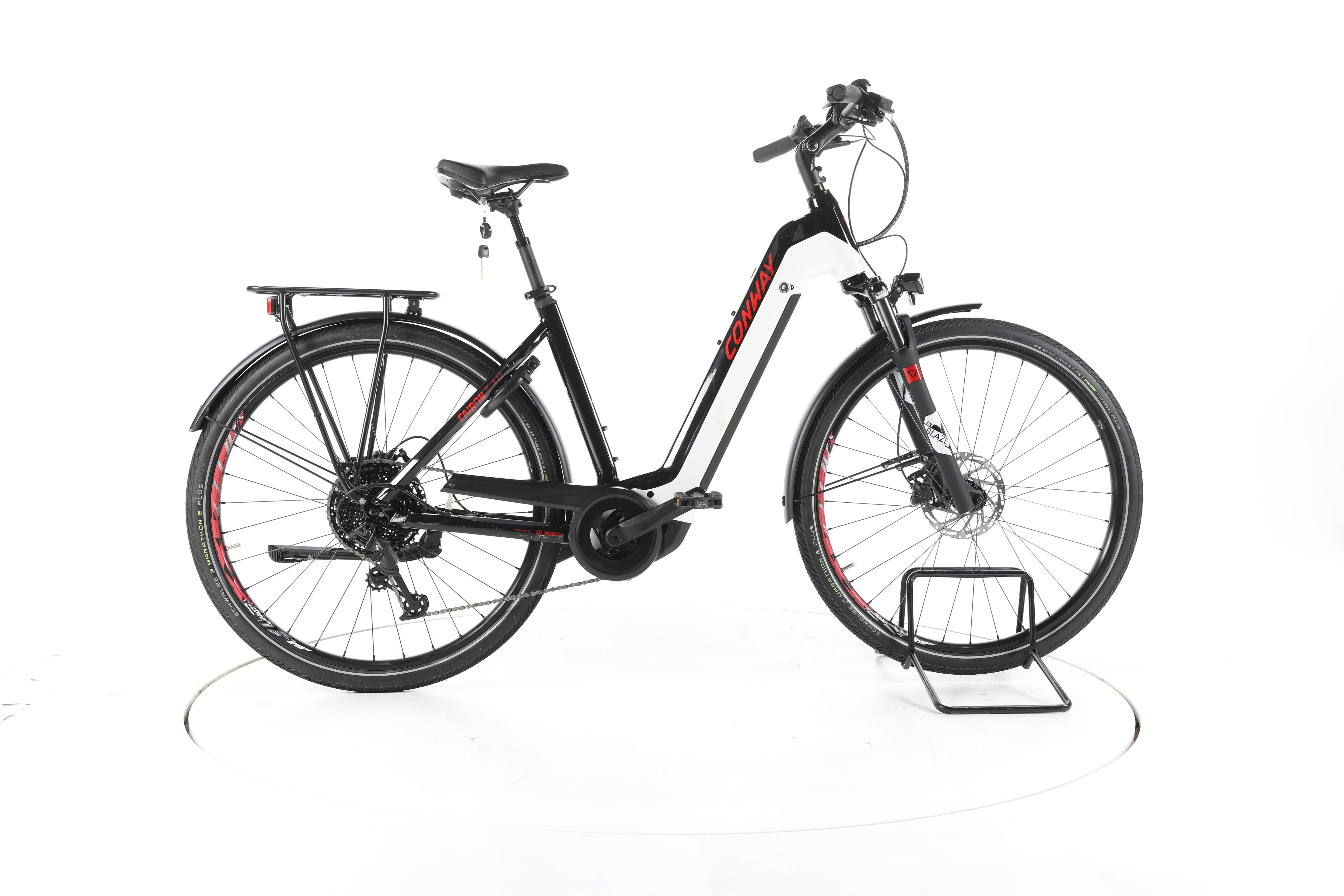 Conway Cairon T 3.0 Trekking E-Bike Tiefeinsteiger - Image 1
