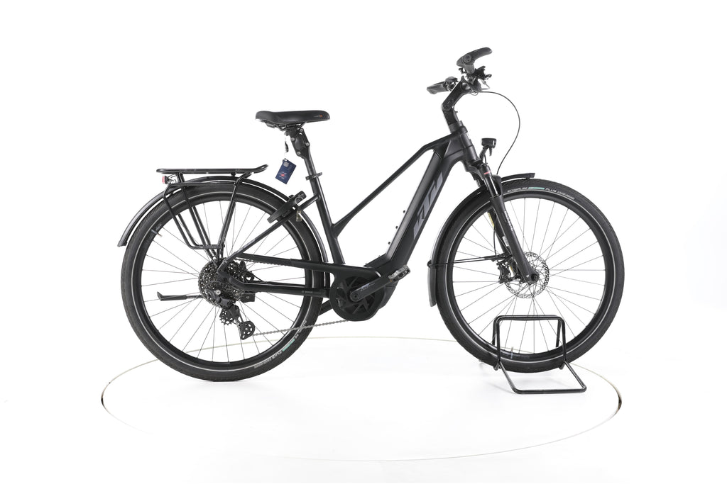 KTM MACINA STYLE 730 D Trekking E-Bike 2025 - Image 1