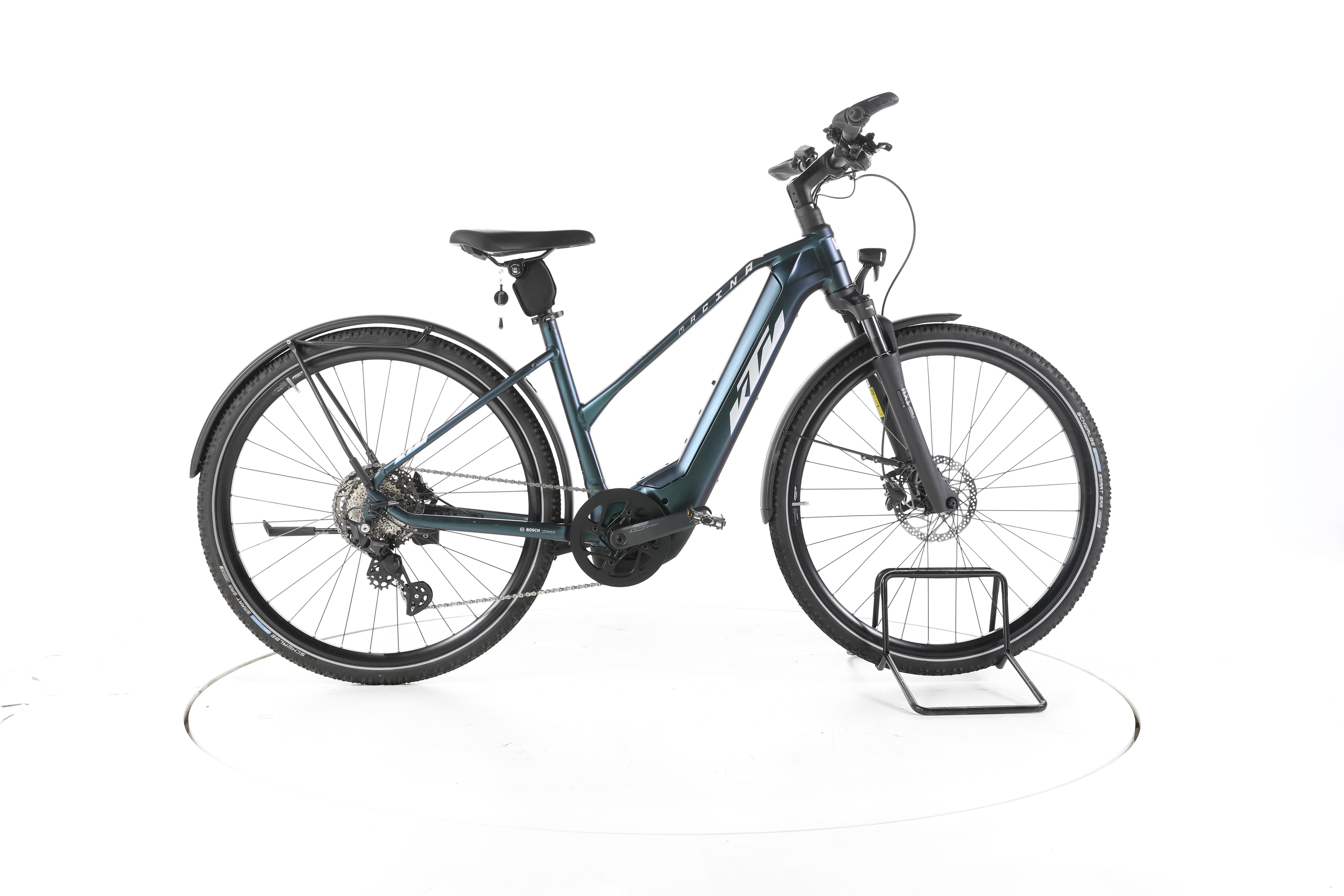 KTM Macina Cross LFC Trekking E-Bike - Image 1