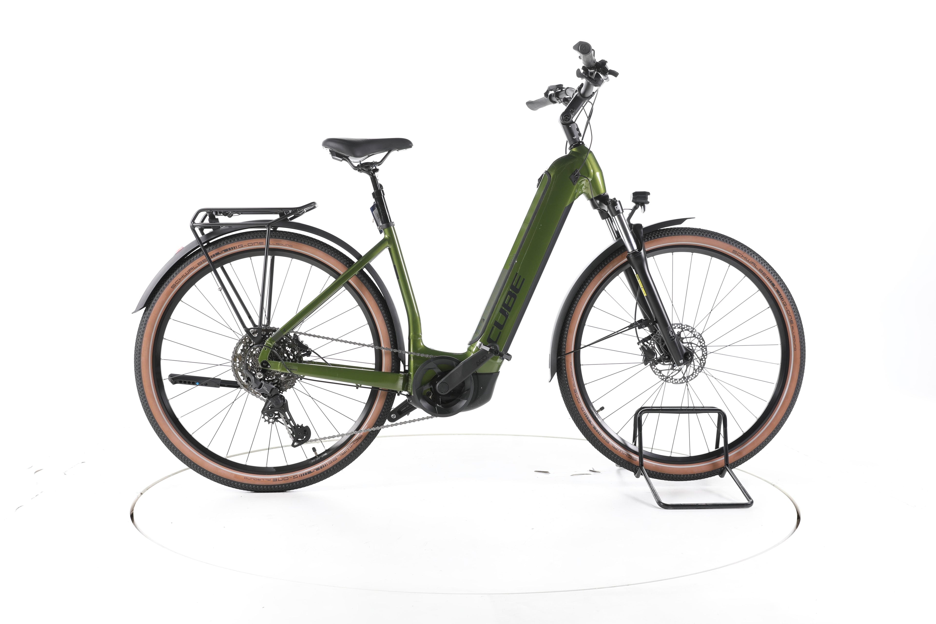 Cube Nuride Hybrid  Pro Trekking E-Bike Tiefeinsteiger 2024 - Image 1