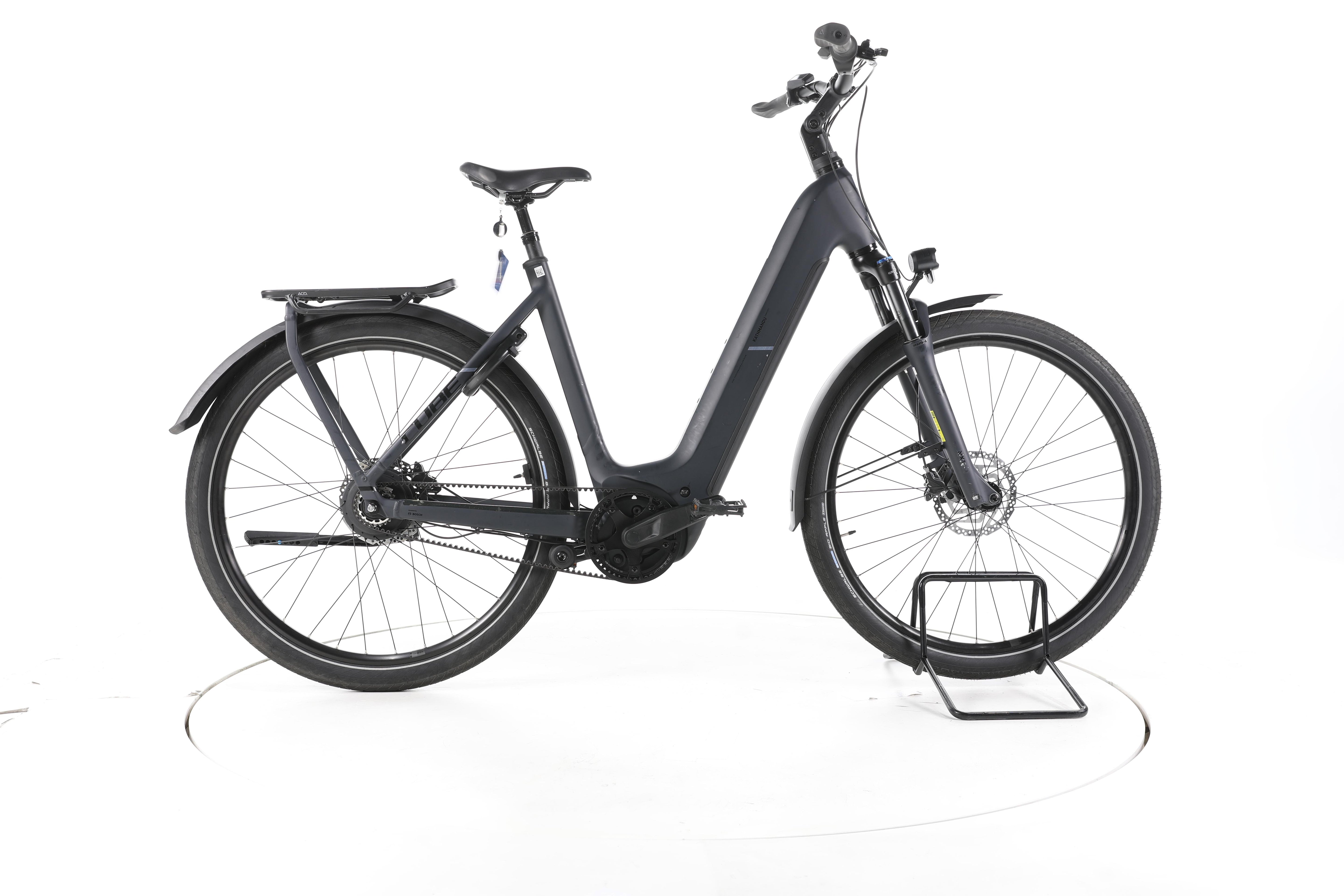 Cube Kathmandu Hybrid Comfort Pro Trekking E-Bike Tiefeinsteiger 2025 - Image 1
