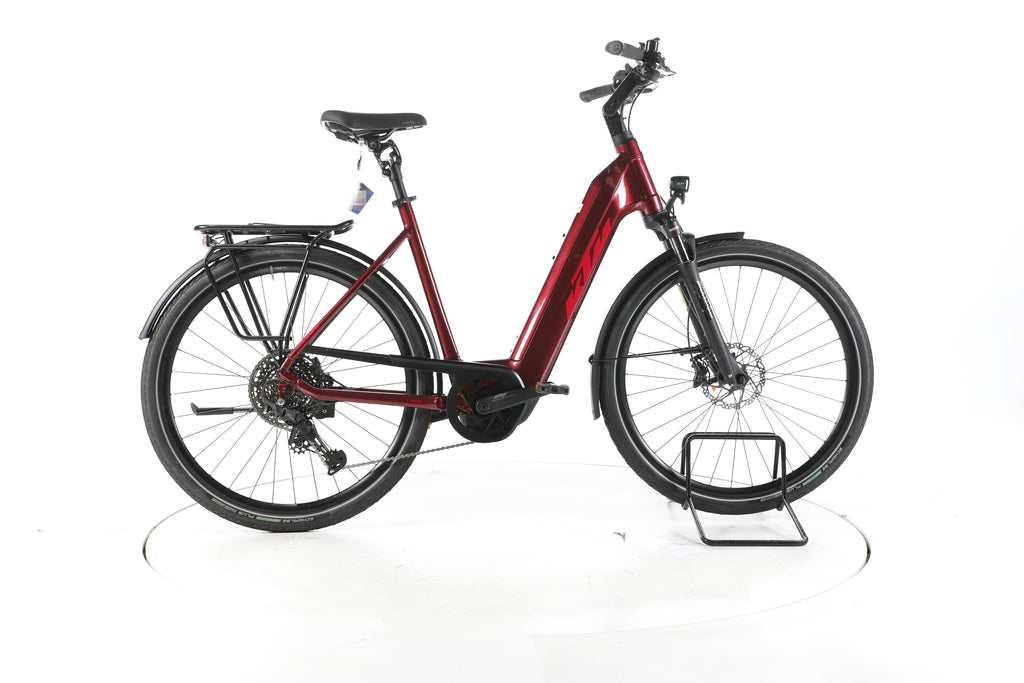 KTM Macina Style Pro Trekking E-Bike Tiefeinsteiger 2024 - Image 1