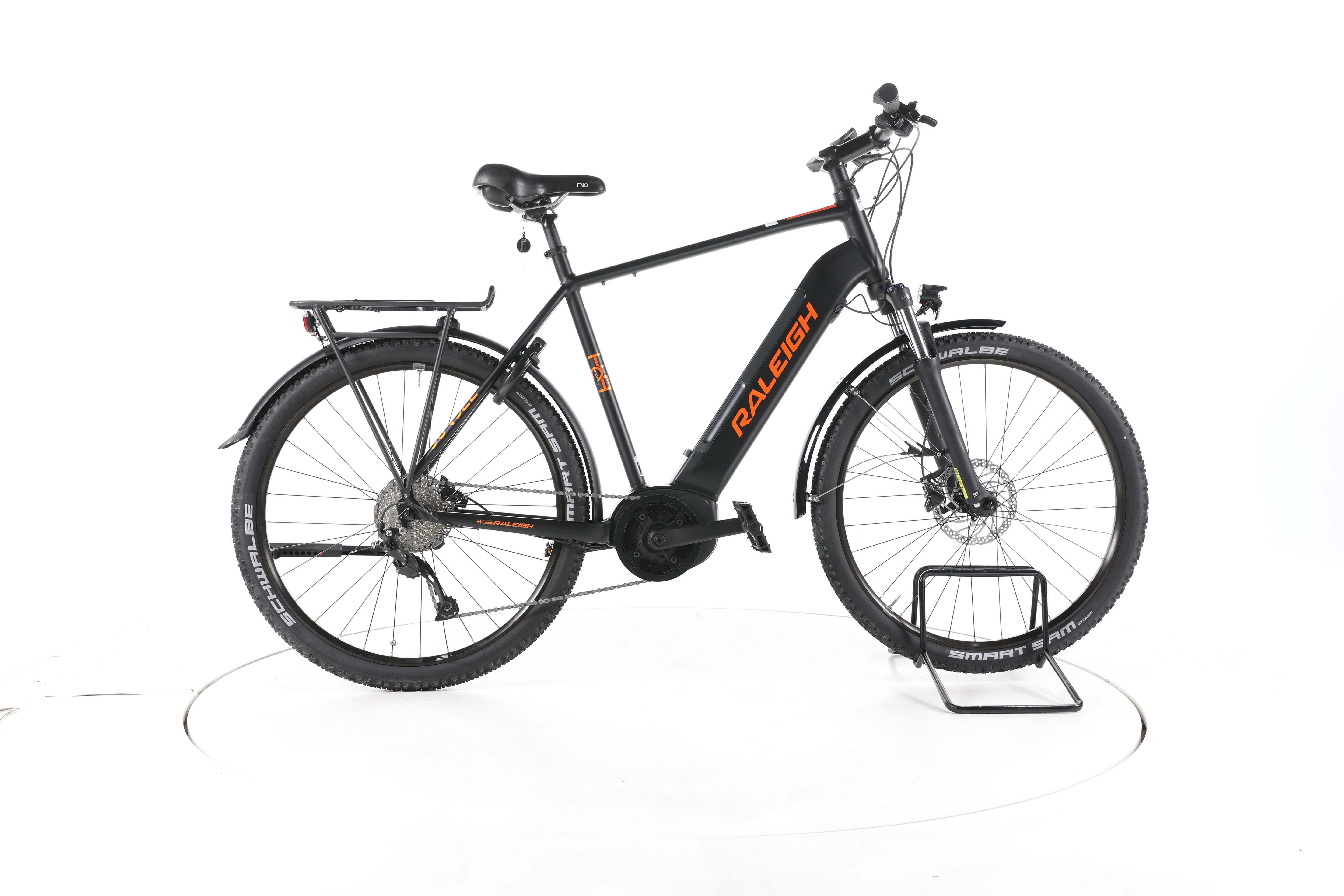 Raleigh DUNDEE LTD Trekking E-Bike - Image 1