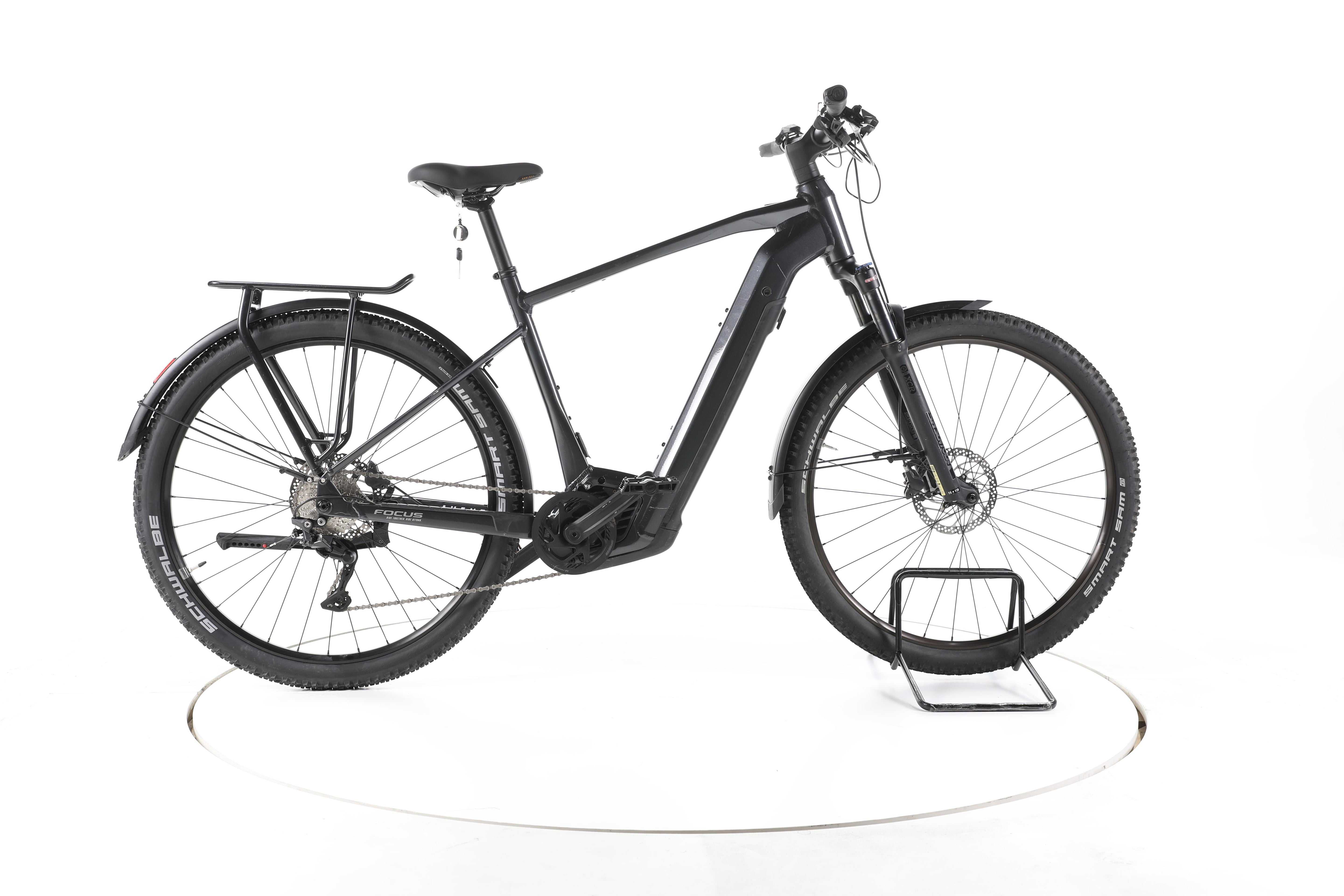 Focus Aventura 6.7 Trekking E-Bike - Image 1