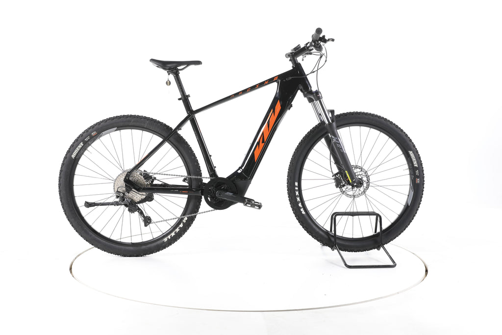 KTM Macina Team 693 E-Bike - Image 1