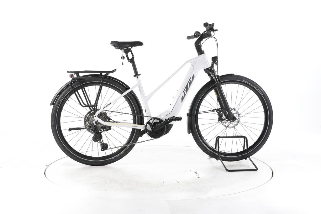 KTM Macina Style 720 Trekking E-Bike - Image 1