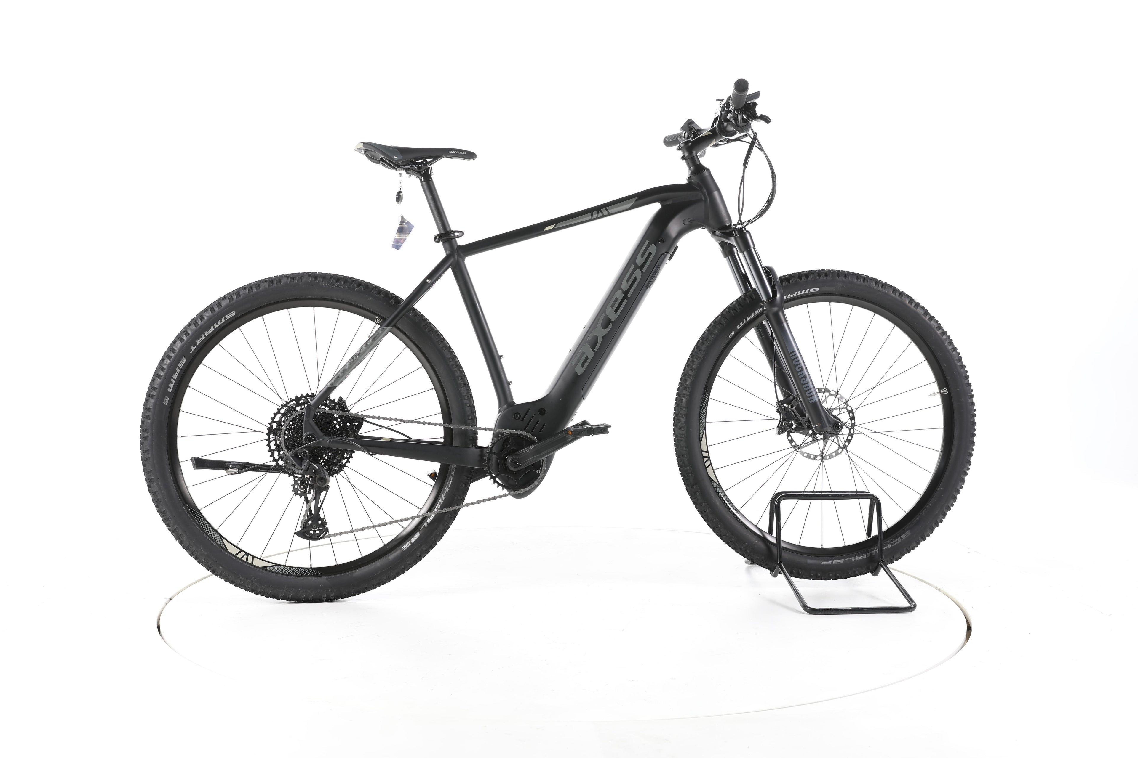 Axess Element E-Bike - Image 1
