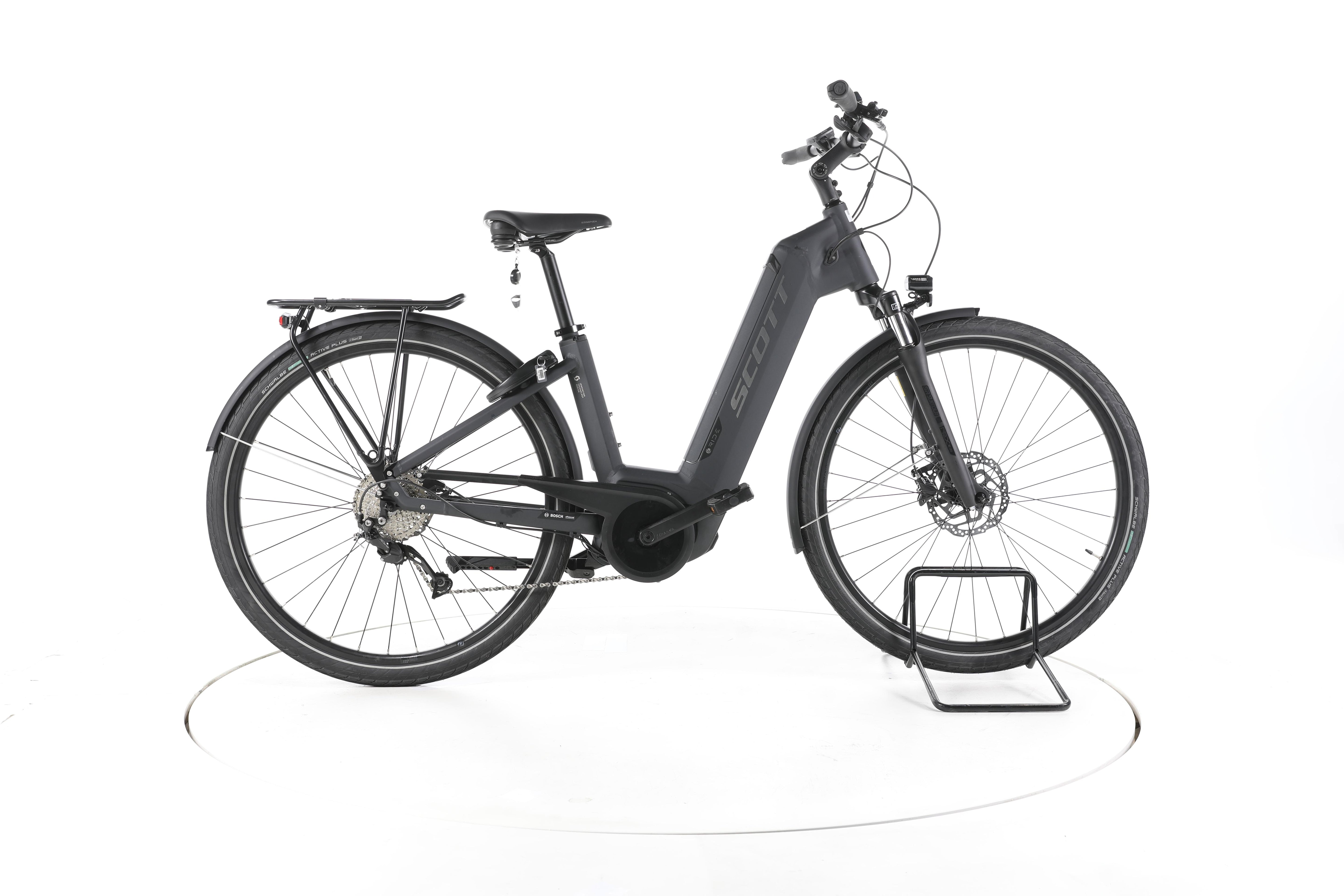 Scott Sub Tour eRIDE 30 Trekking E-Bike Tiefeinsteiger - Image 1