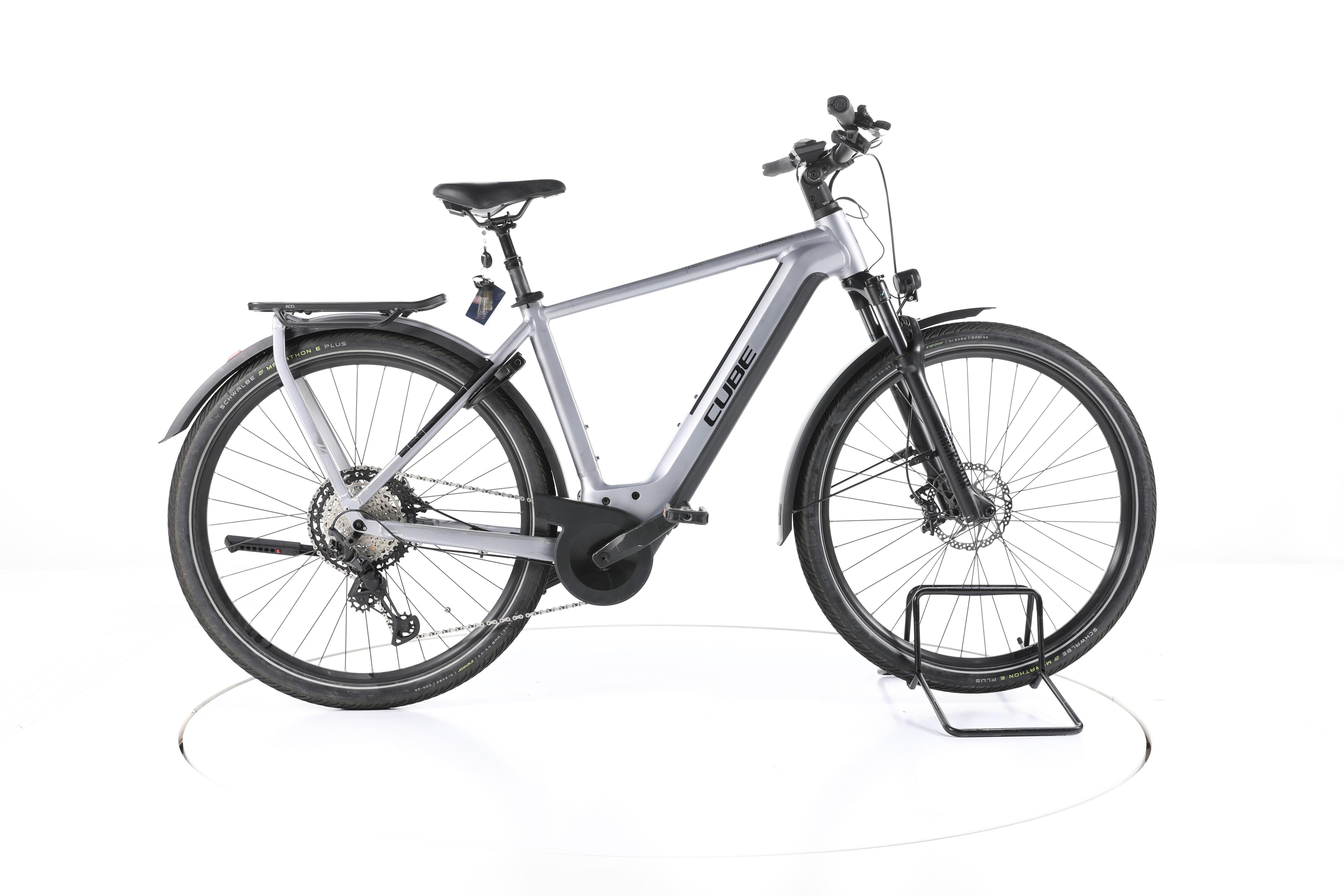 Cube Kathmandu Hybrid SLX Trekking E-Bike - Image 1