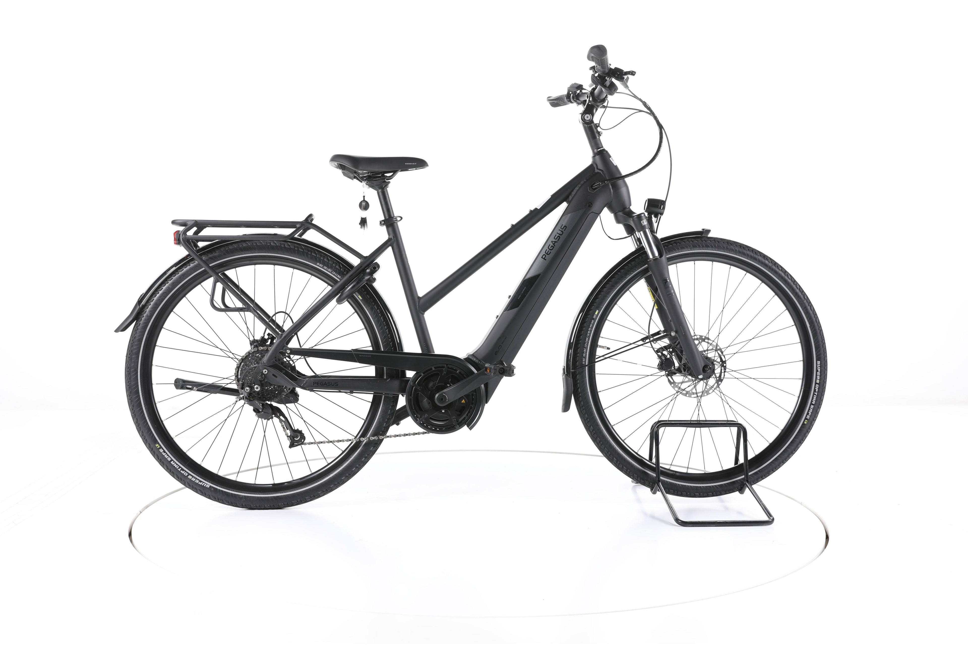 Pegasus Solero Evo 9 Trap. Trekking E-Bike - Image 1
