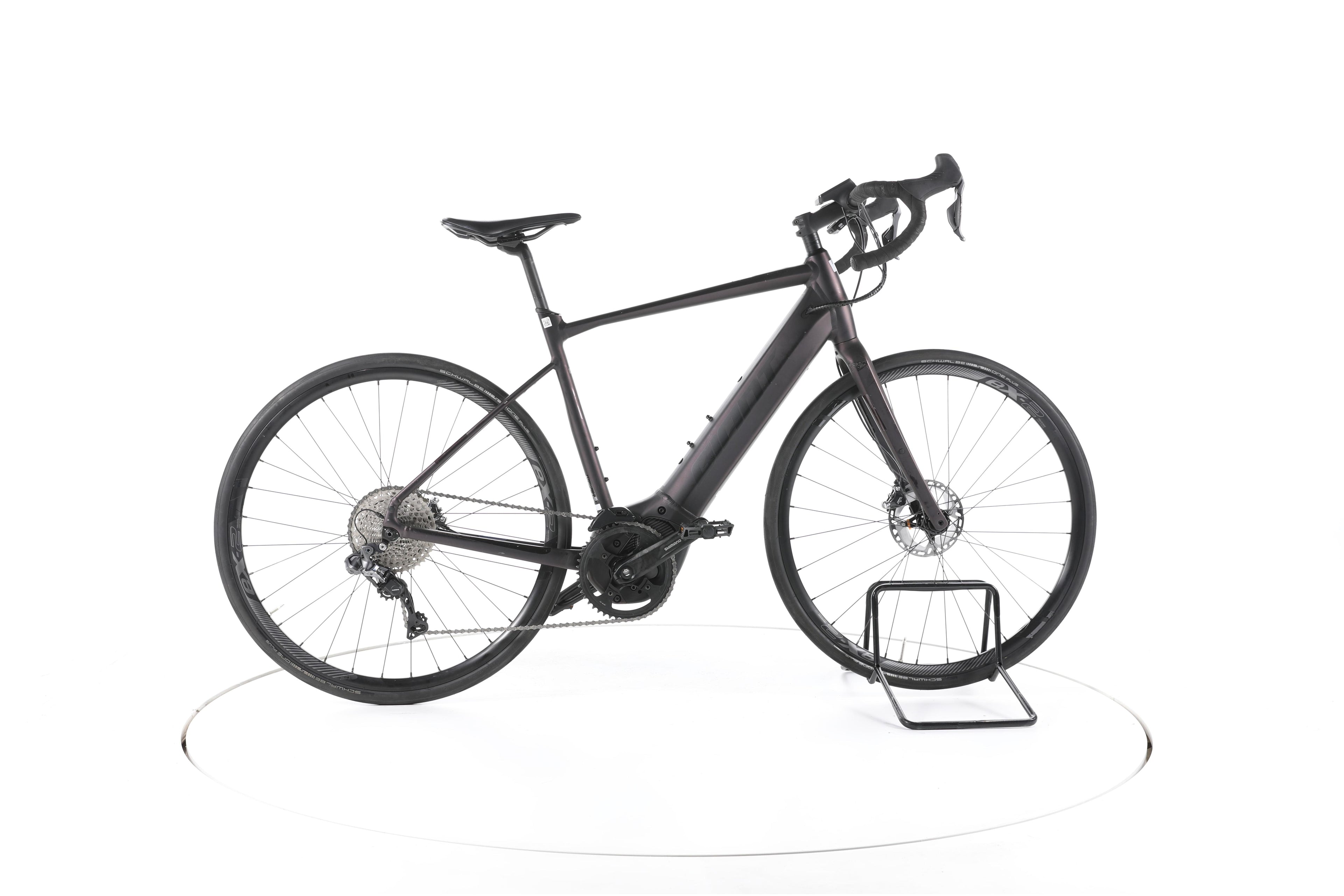 Giant Revolt E+Pro E-Gravelbike - Image 1