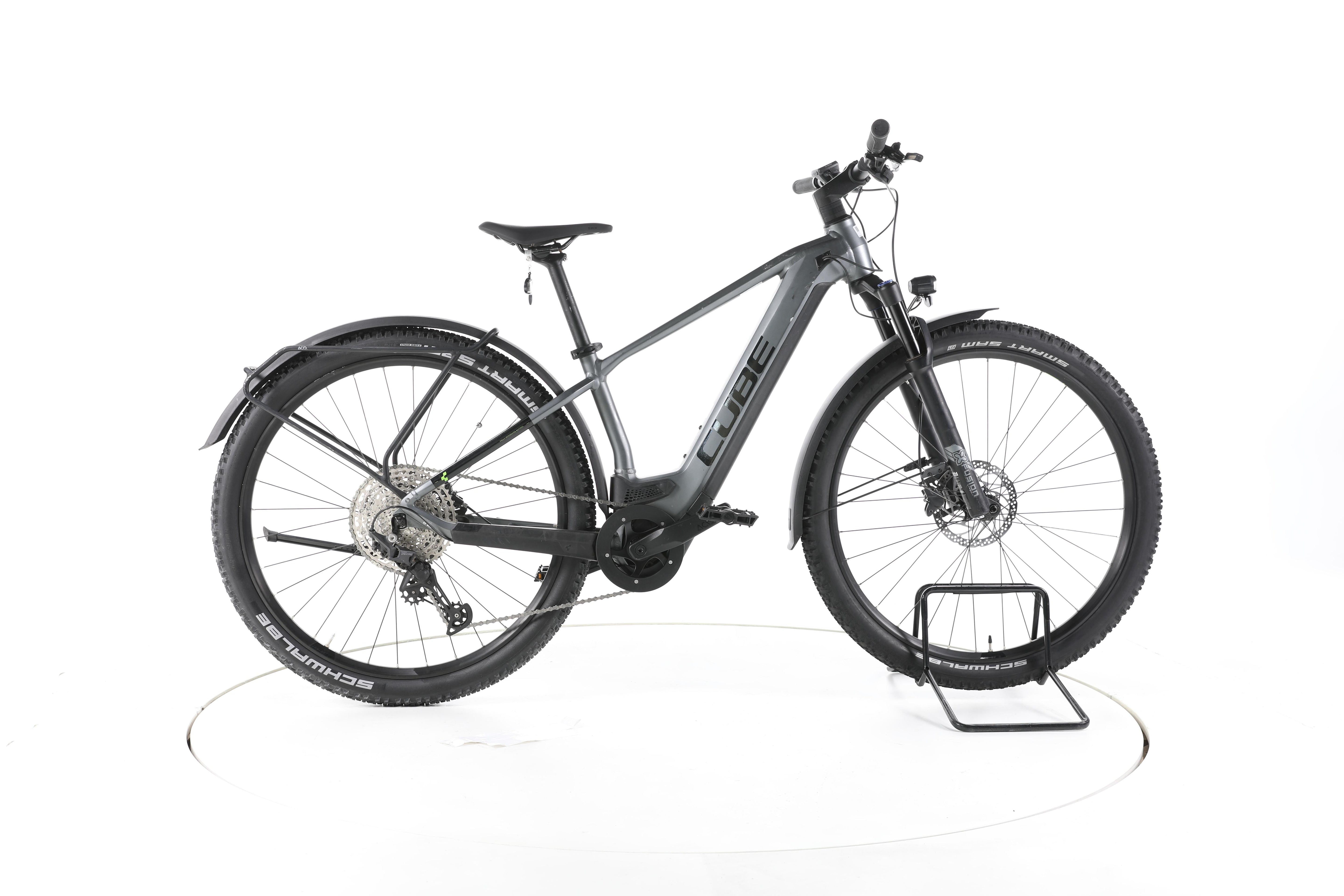 Cube Reaction Hybrid Pro Allroad Trekking E-Bike - Image 1