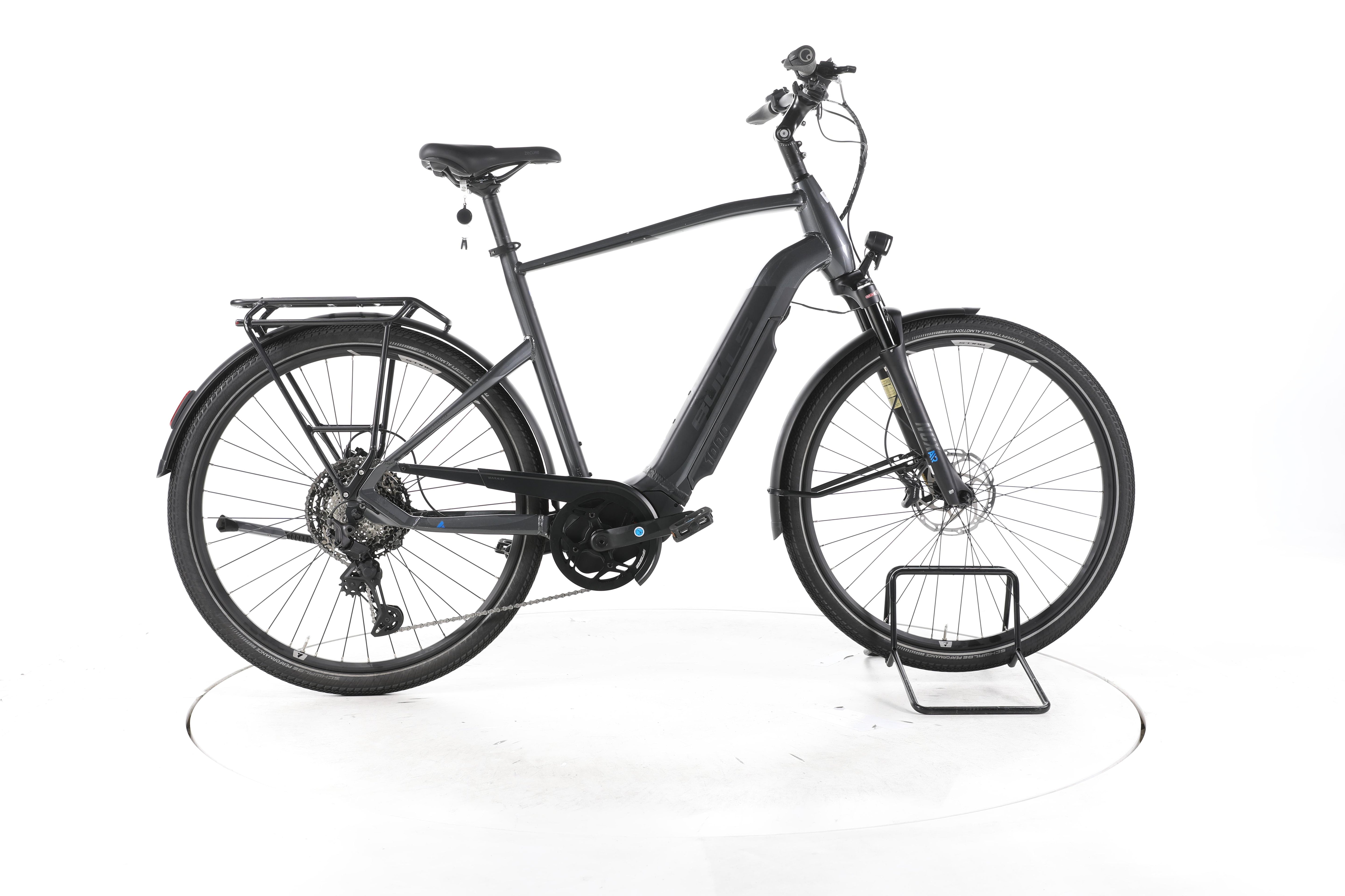 Bulls Lacuba EVO 11 Trekking E-Bike - Image 1