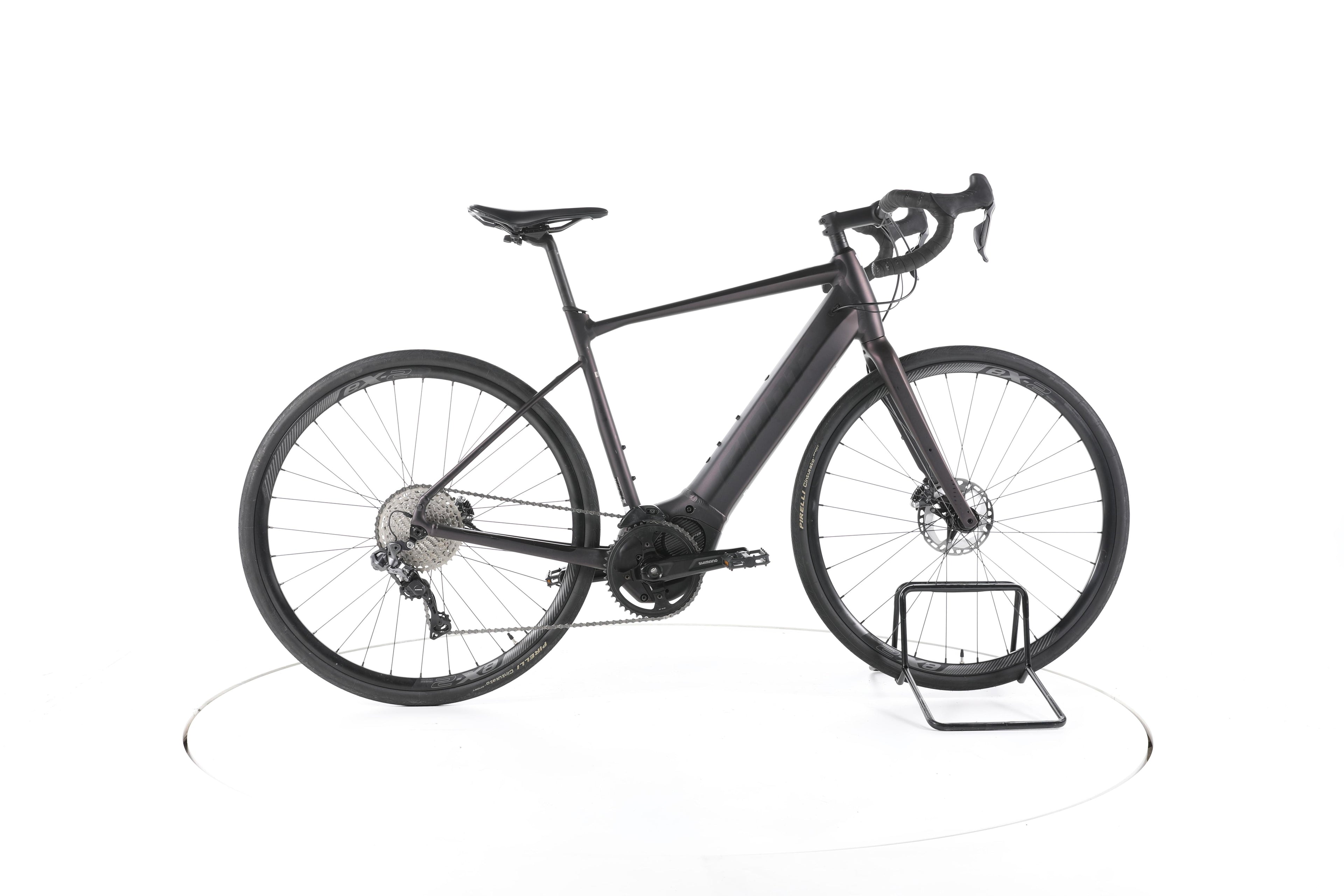 Giant Revolt E+ E-Gravelbike - Image 1