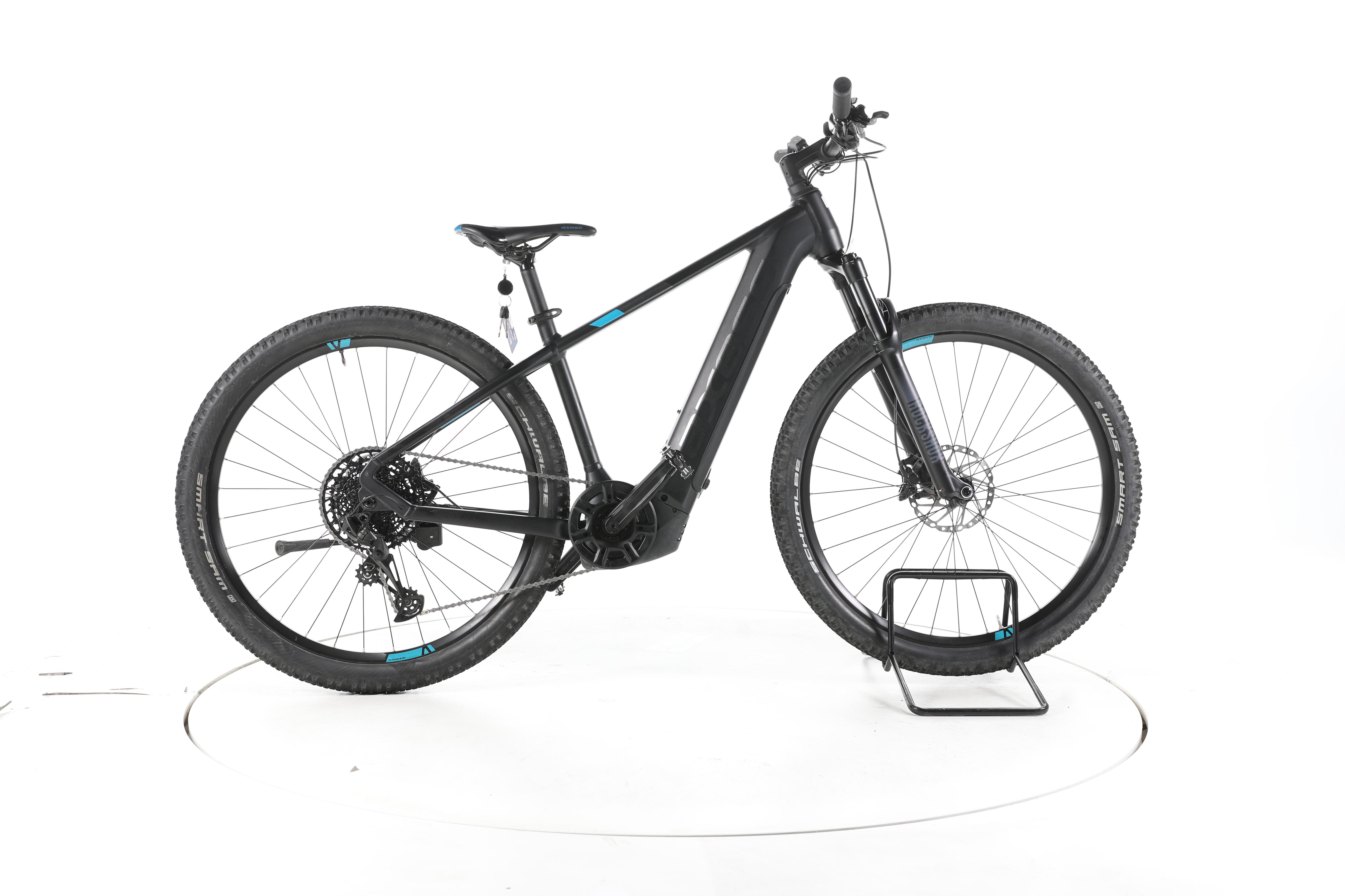 Axess Element E-Bike - Image 1