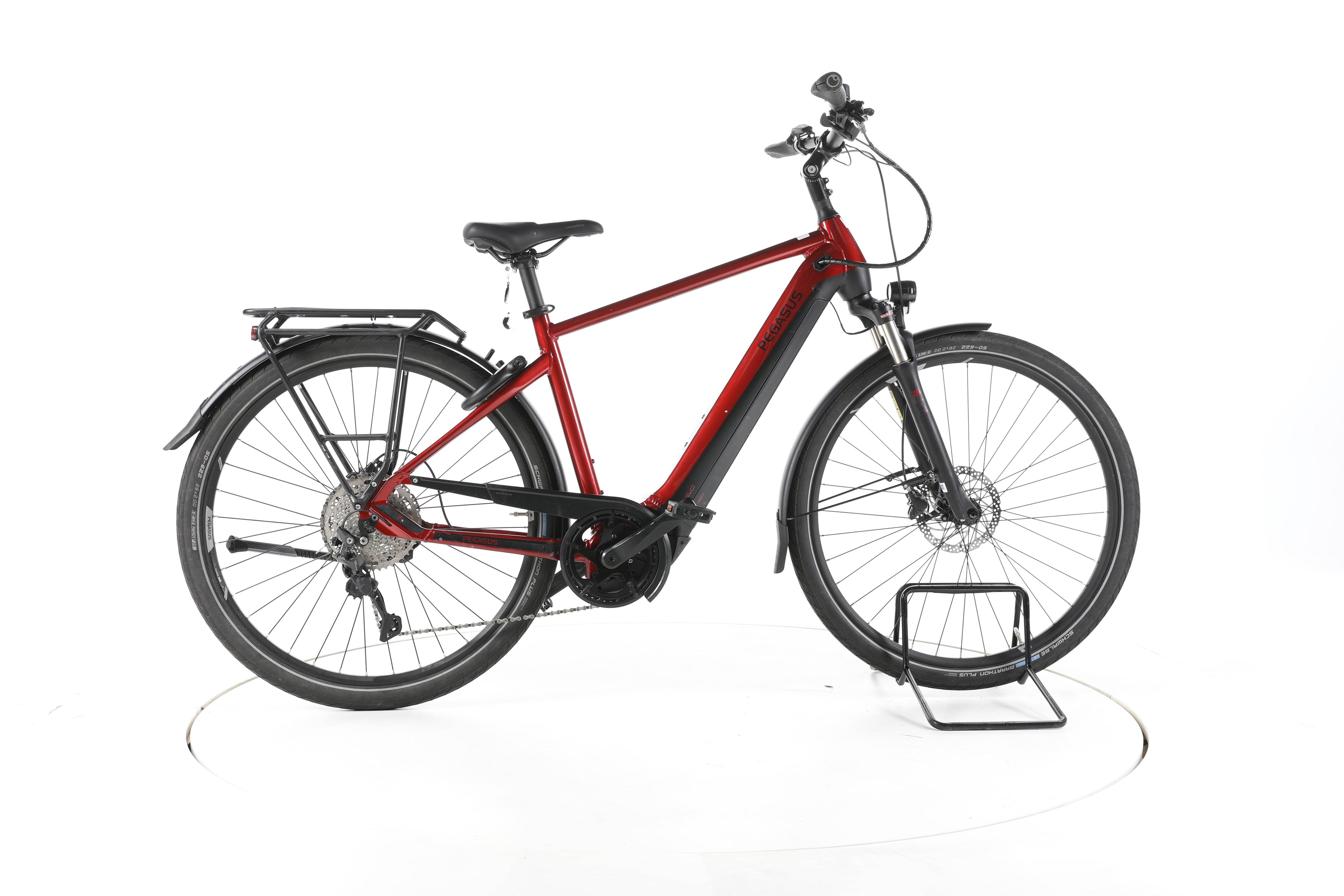 Pegasus Premio EVO 10 Lite Trekking E-Bike - Image 1