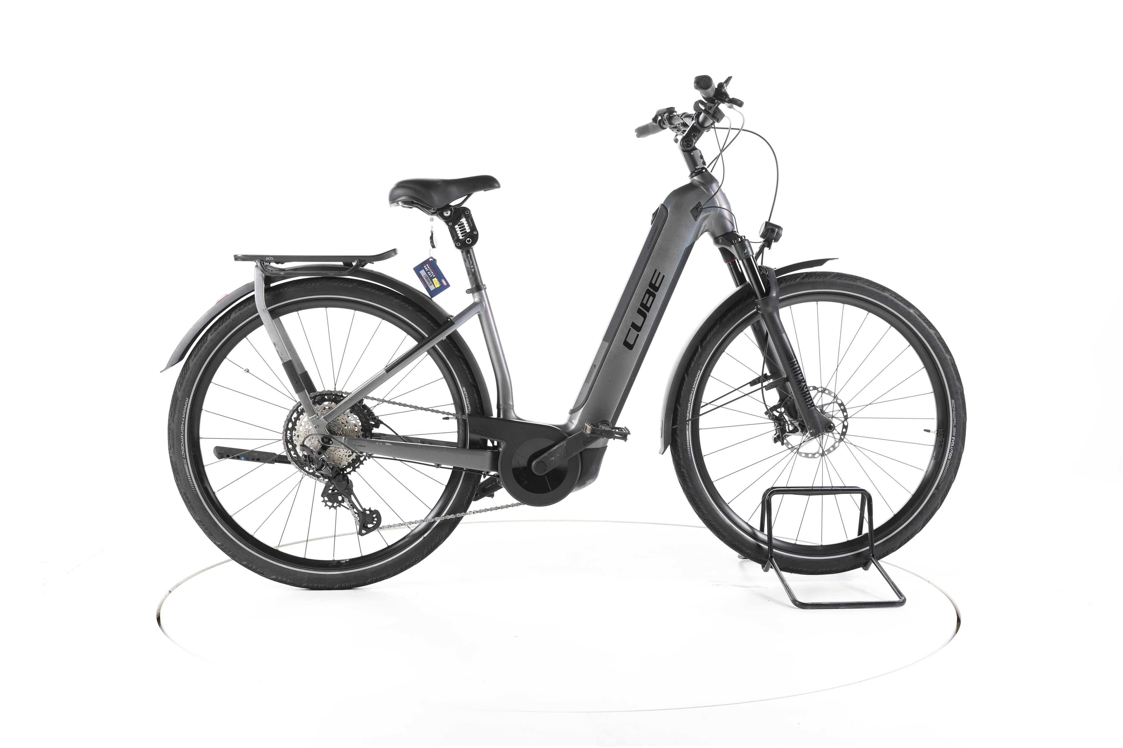 Cube Kathmandu Hybrid SLT Trekking E-Bike Tiefeinsteiger 2024 - Image 1