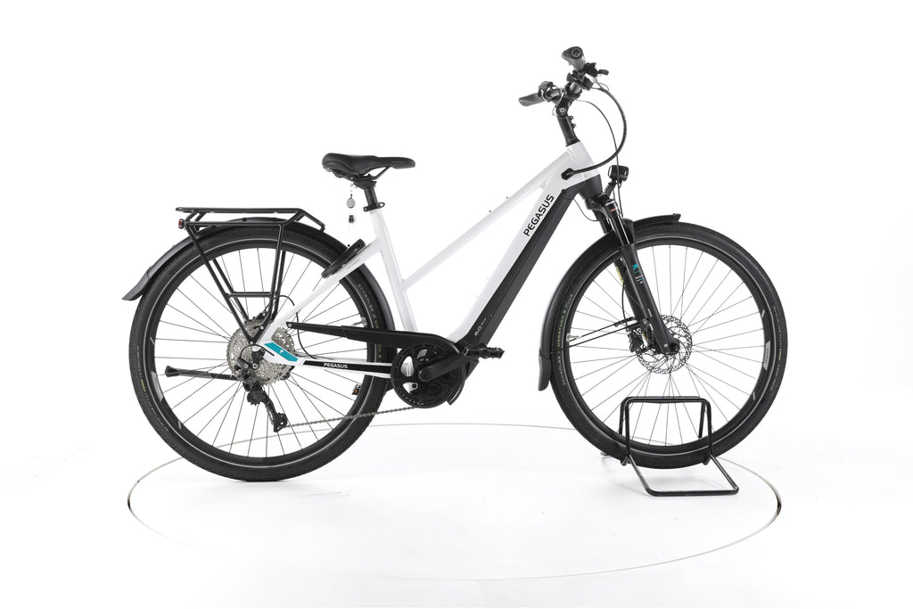 Pegasus Premio Evo 10 Lite Trekking E-Bike 2023 - Image 1