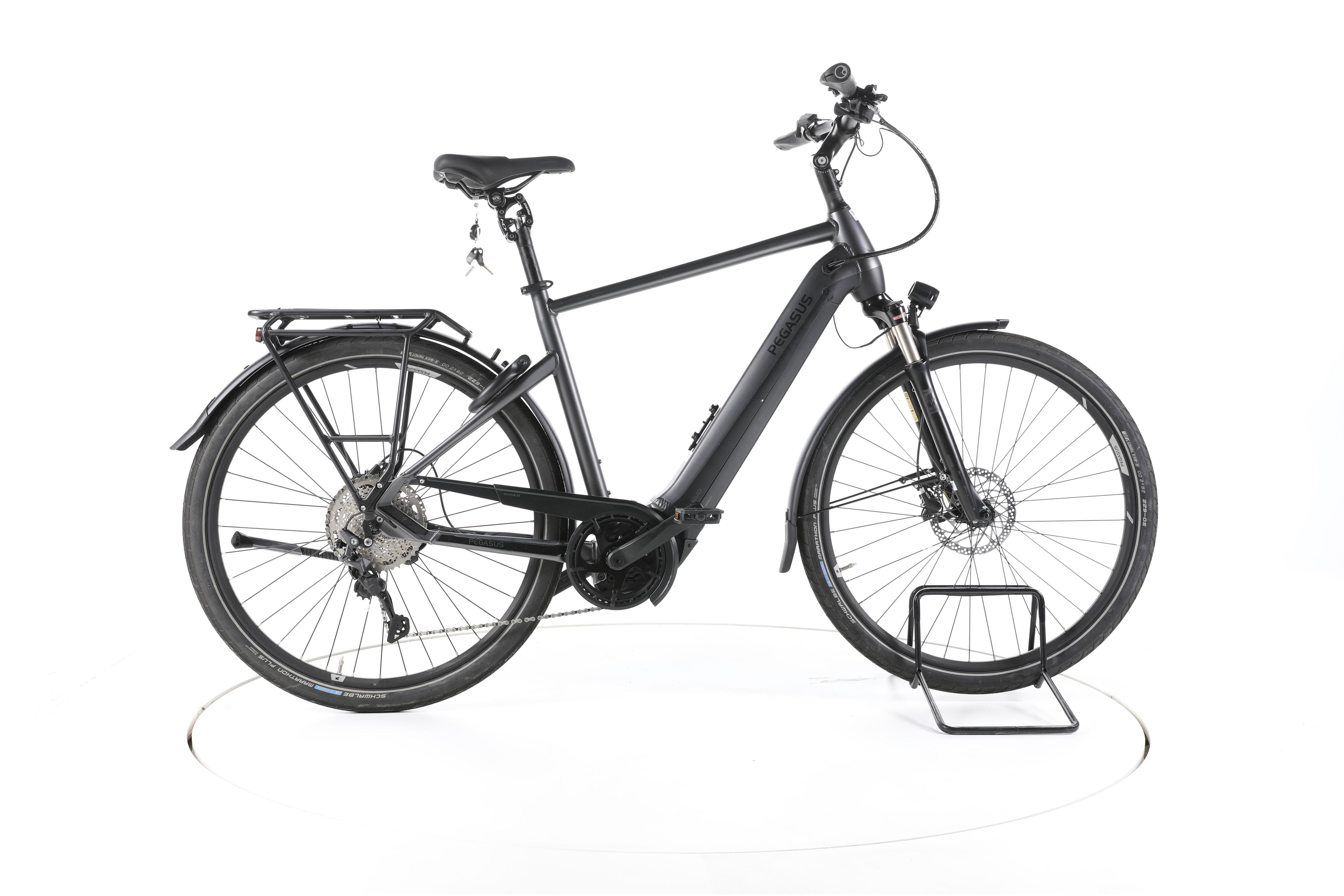 Pegasus Premio EVO 10 Lite Trekking E-Bike - Image 1