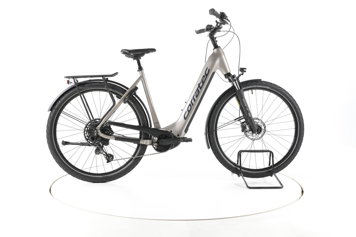 Corratec Trekking Trekking E-Bike Tiefeinsteiger - Image 1