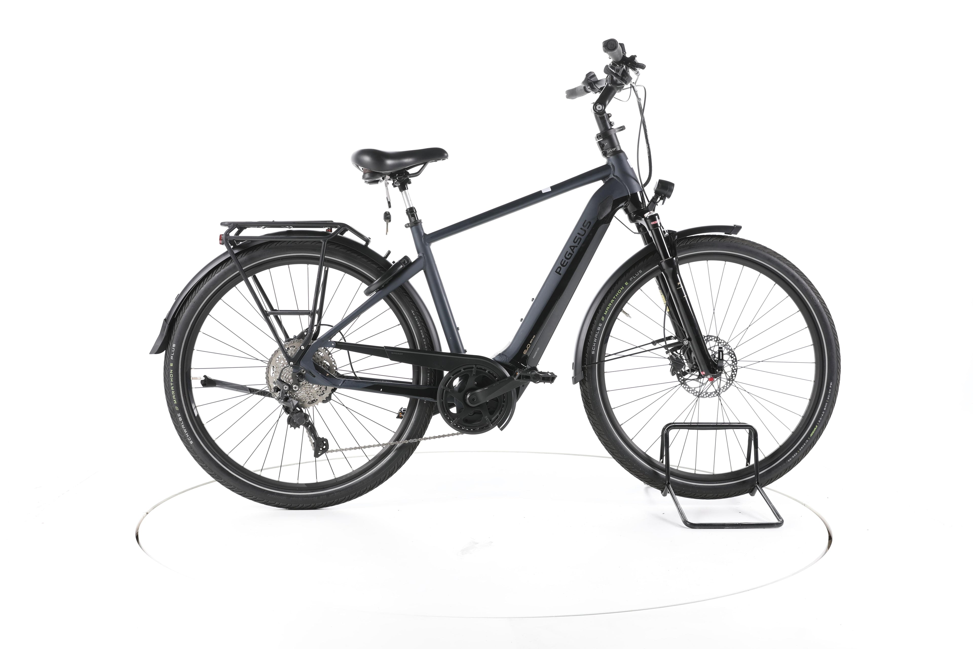Pegasus Premio EVO 10 Lite Trekking E-Bike - Image 1