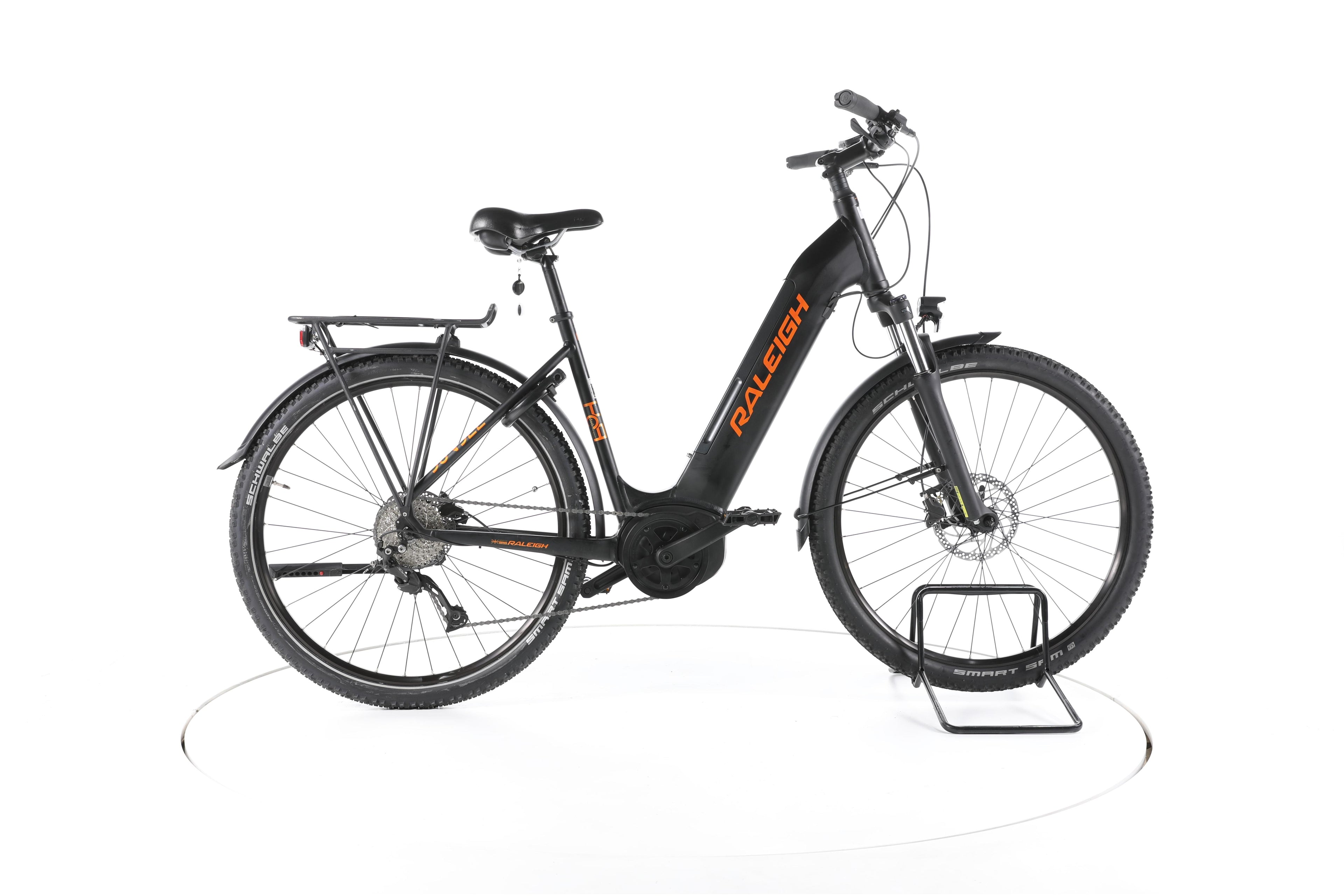 Raleigh Dundee LTD Trekking E-Bike Tiefeinsteiger - Image 1