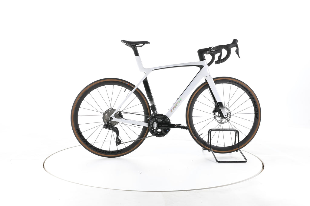 Trek Madone SL 6 Gen 8 Rennrad Carbon 2024 - Image 1