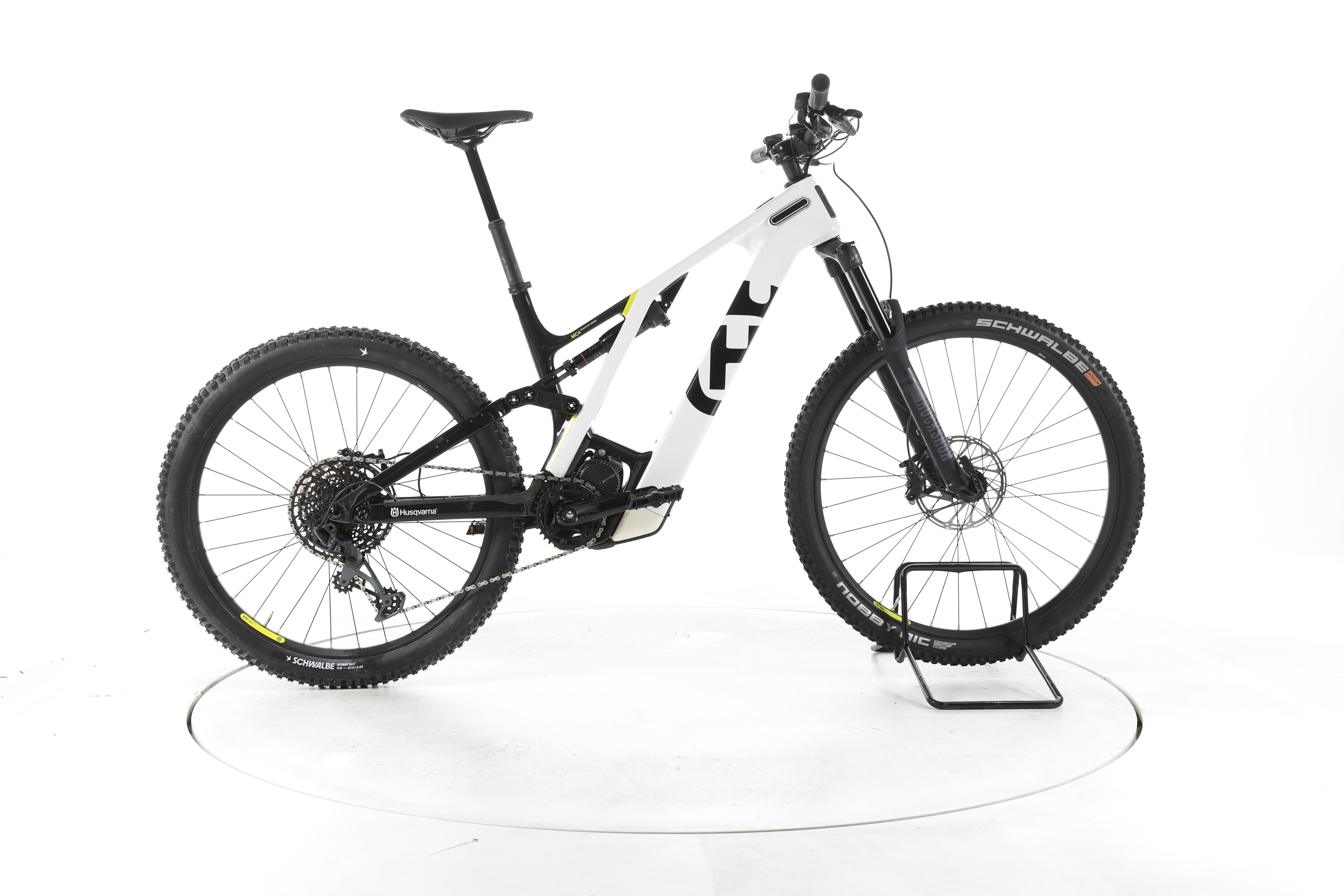 Husqvarna E-Bicycles Mountain Cross MC4 E-Bike Fully Carbon - Image 1