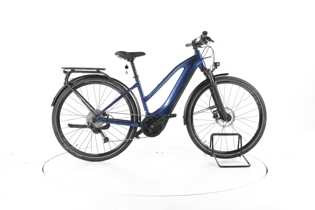 Giant Explore E+ 2 Trekking E-Bike - Image 1