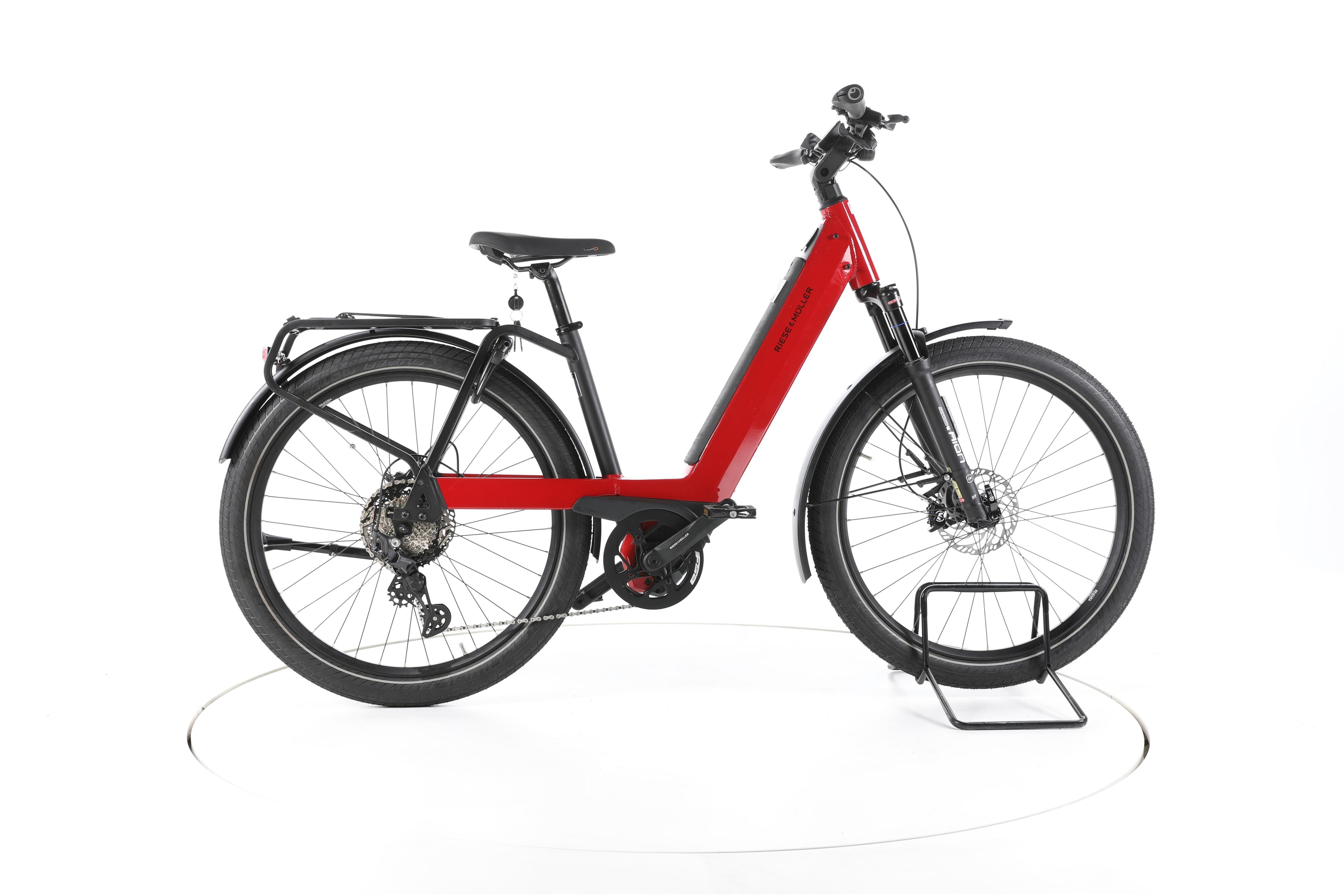 Riese & Müller Nevo GT touring Trekking E-Bike Tiefeinsteiger - Image 1