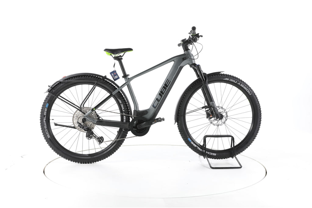 Cube Reaction Hybrid Pro Trekking E-Bike - Image 1