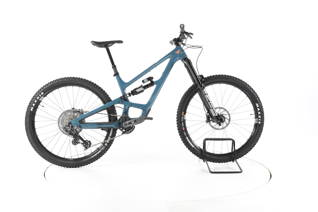 YT CAPRA Core 4 - Image 1