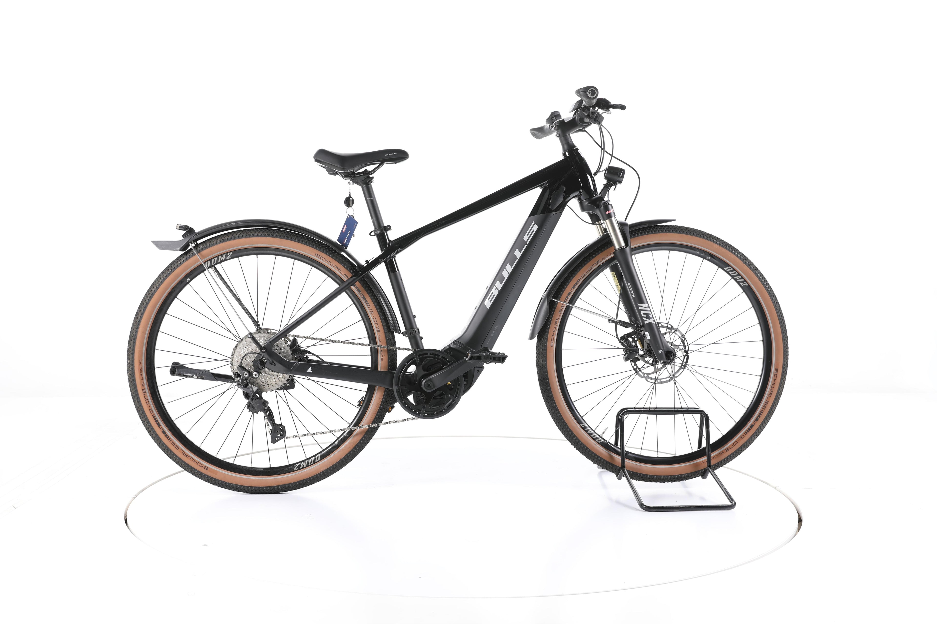 Bulls Cross Rider EVO 1 Trekking E-Bike - Image 1