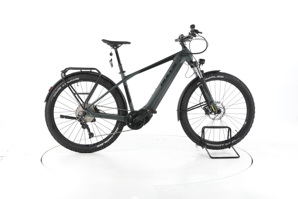 Bulls Iconic EVO 1 Trekking E-Bike - Image 1