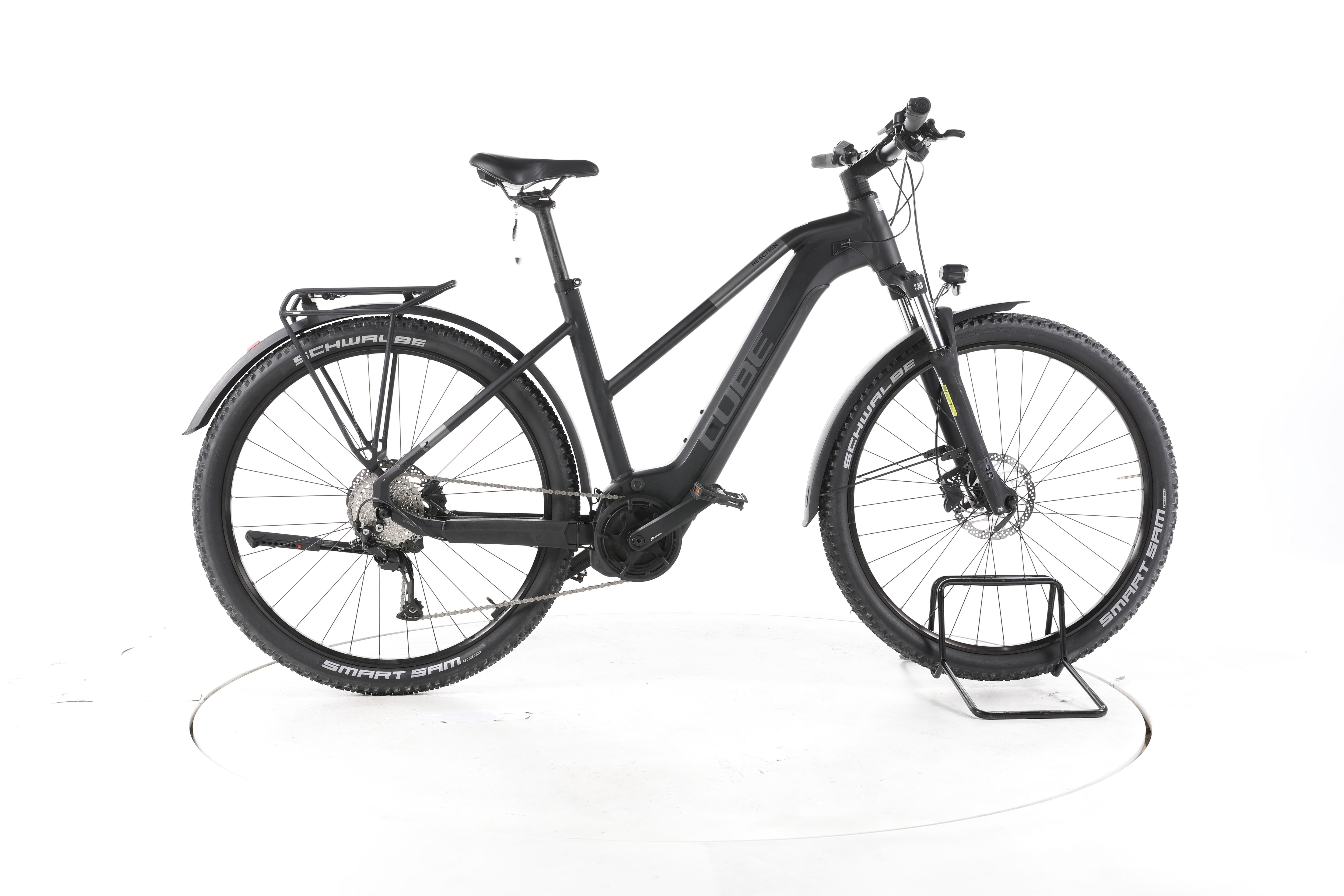 Cube Reaction Hybrid Performance Trekking E-Bike - Image 1