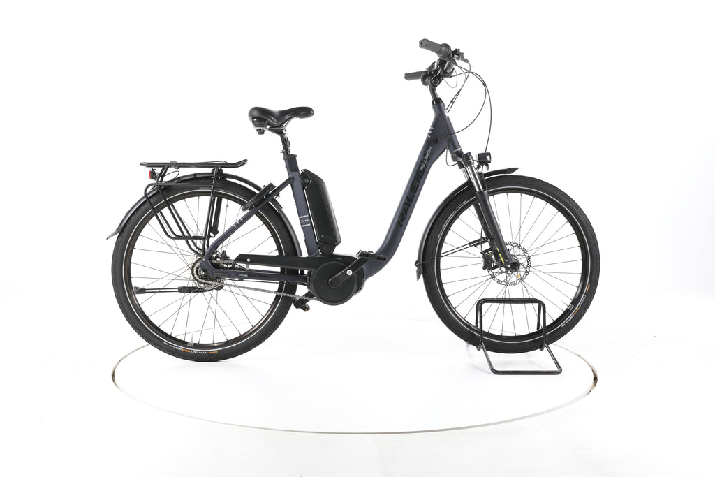 Raleigh Kingston 8 XXL City E-Bike Tiefeinsteiger - Image 1