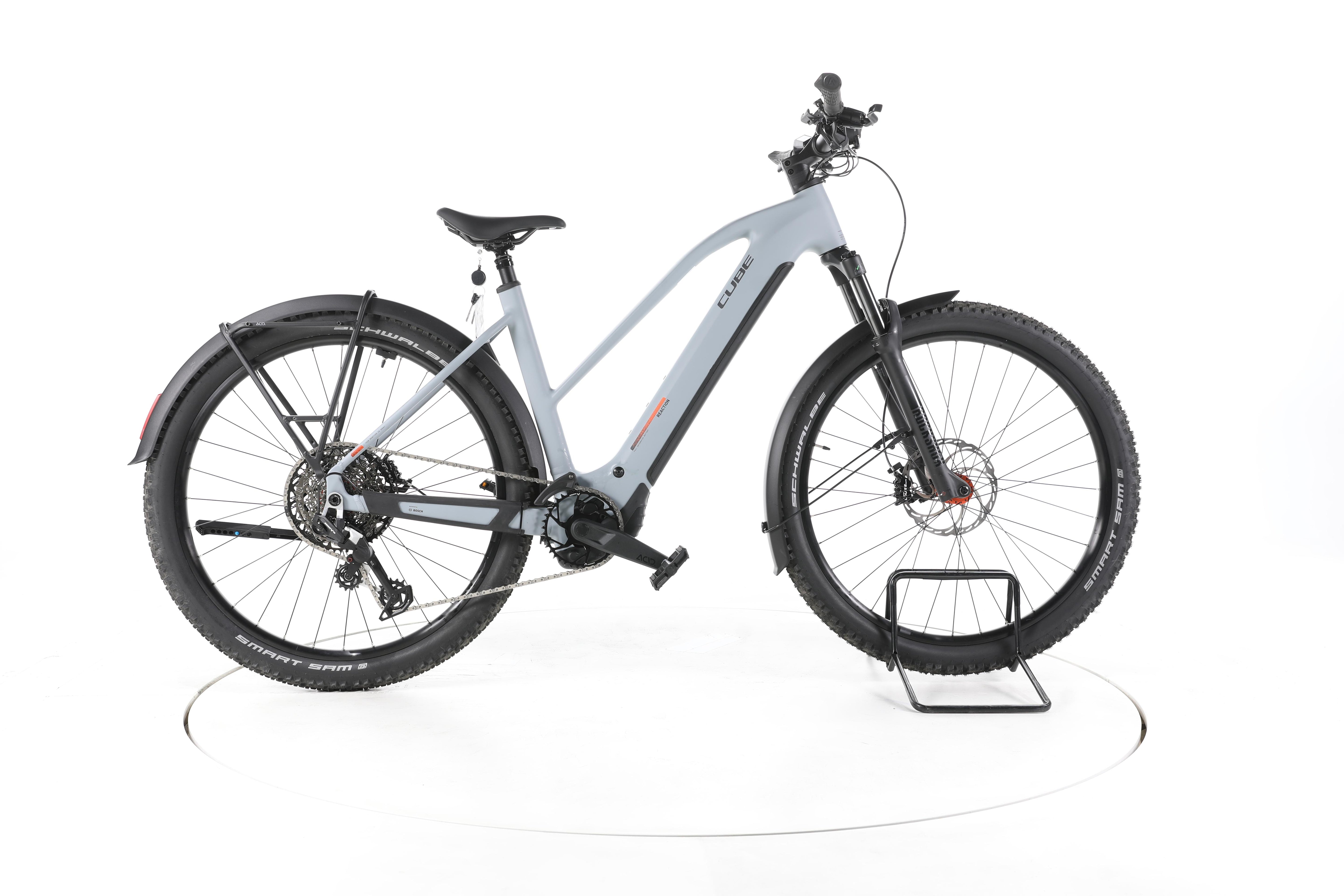 Cube Reaction Hybrid Race Trekking E-Bike 2026 - Image 1