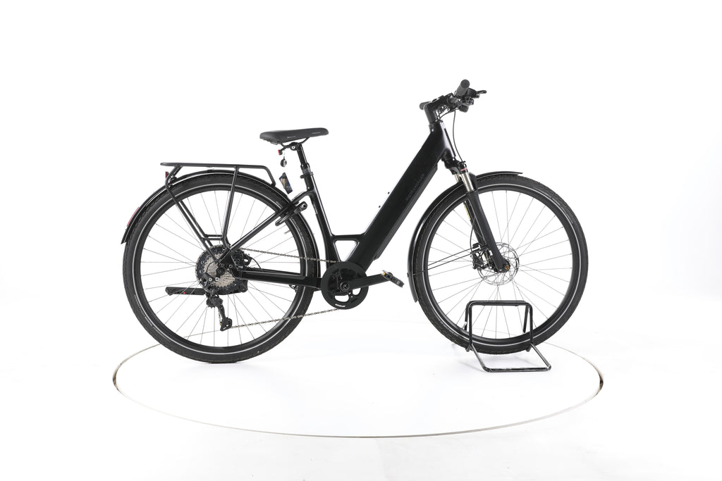 Riese & Müller UBN Six Touring Trekking E-Bike Tiefeinsteiger - Image 1