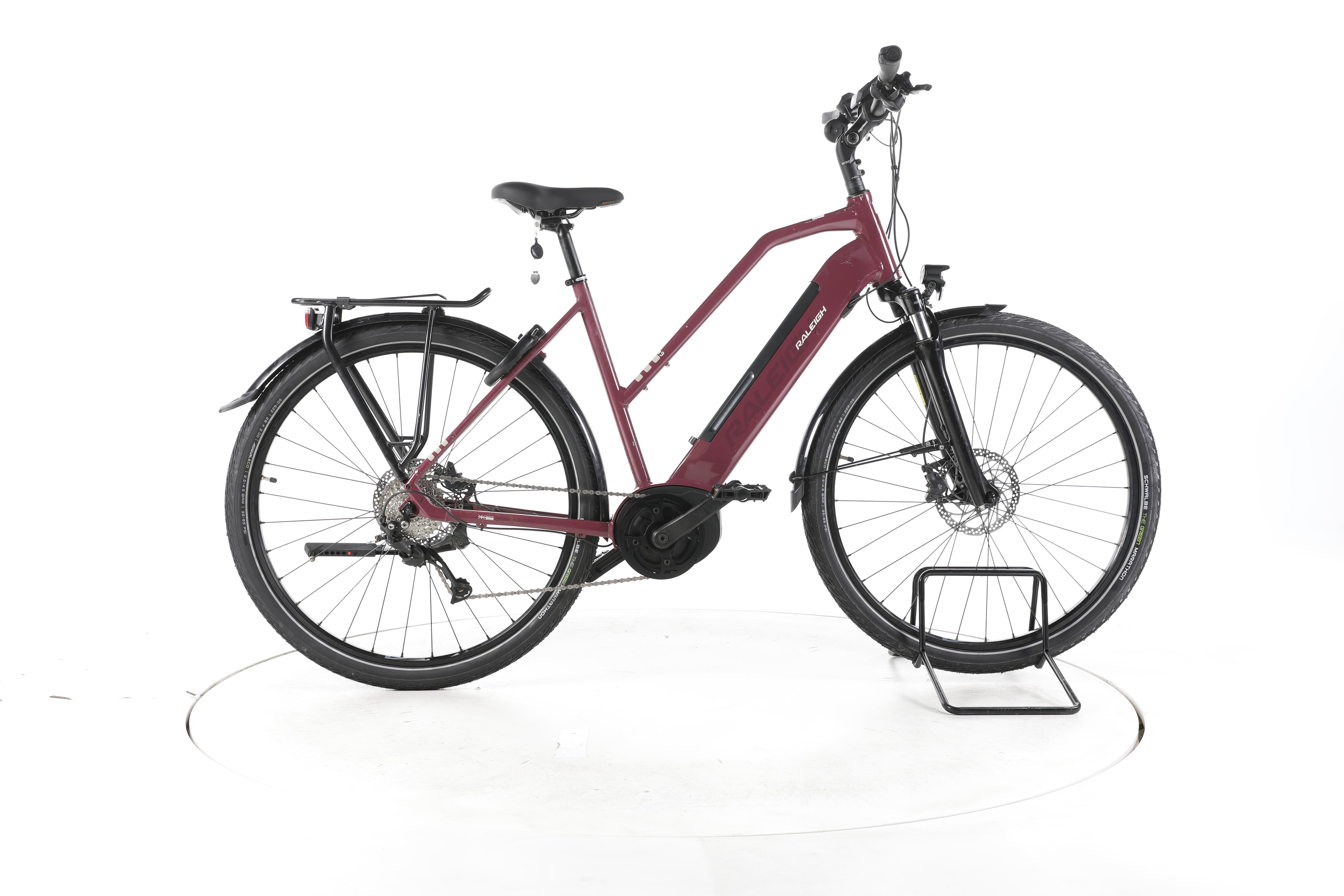 Raleigh Kent 9 Trekking E-Bike - Image 1