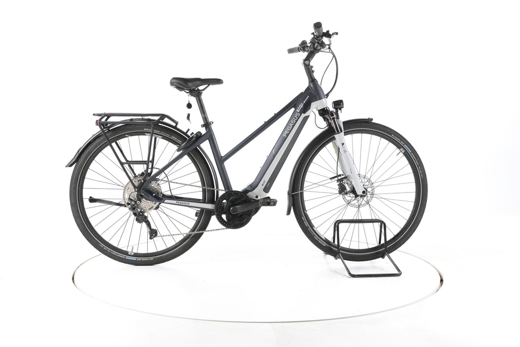 Pegasus Premio Evo 10 Lite Trekking E-Bike - Image 1