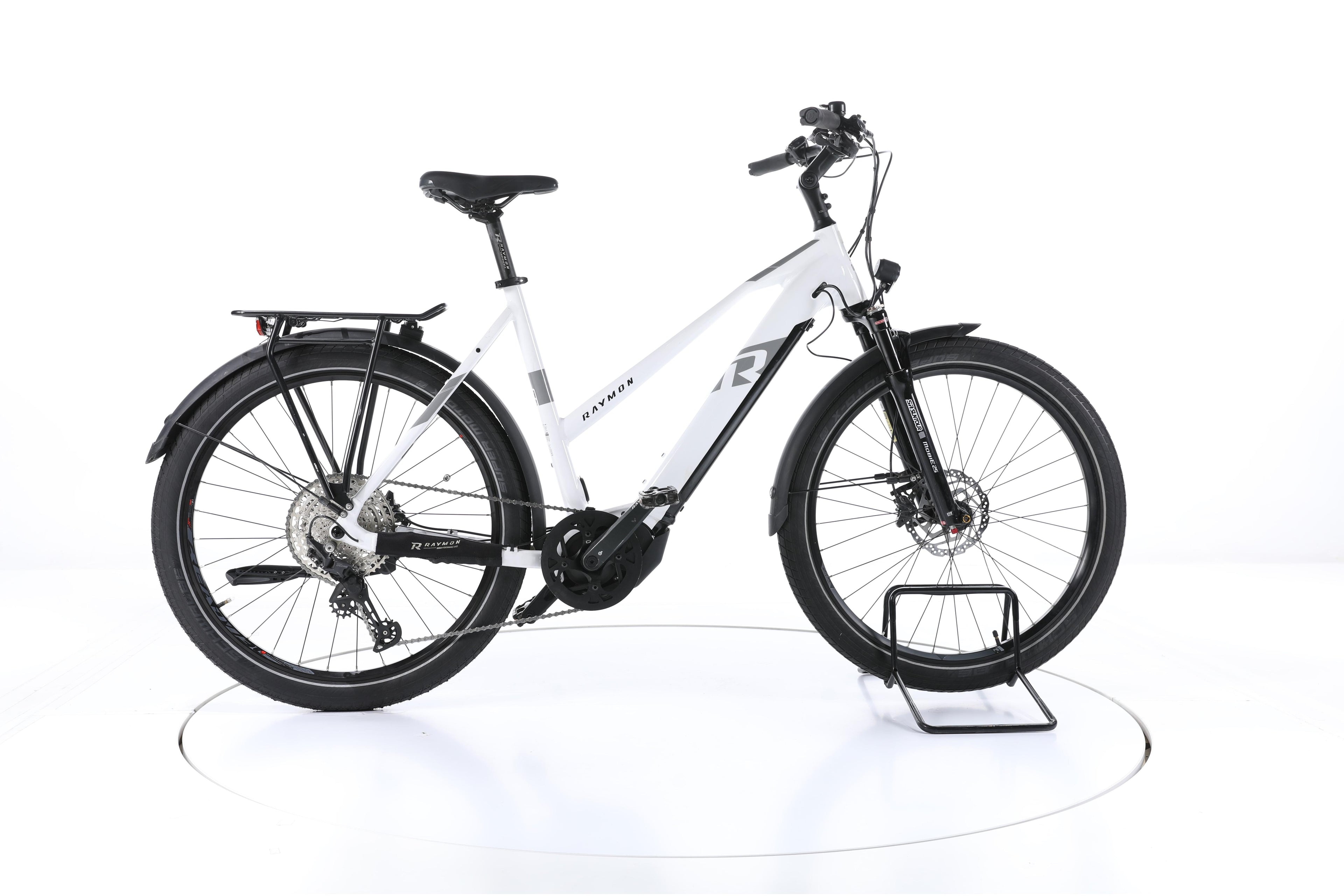 R Raymon TourRay E 7.0 Trekking E-Bike - Image 1