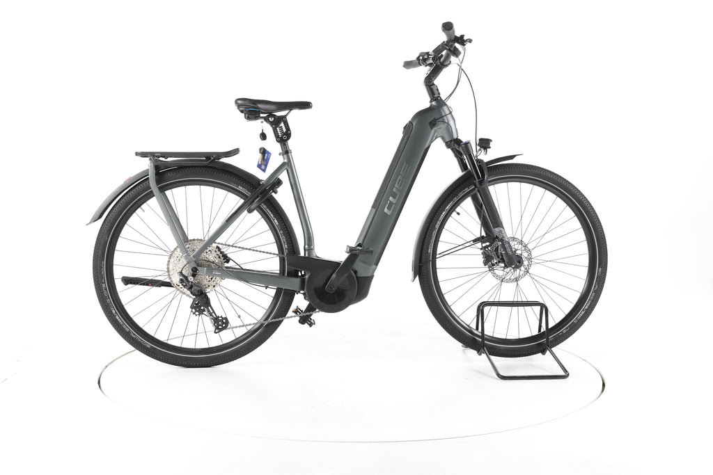 Cube Kathmandu Hybrid Pro Trekking E-Bike Tiefeinsteiger - Image 1