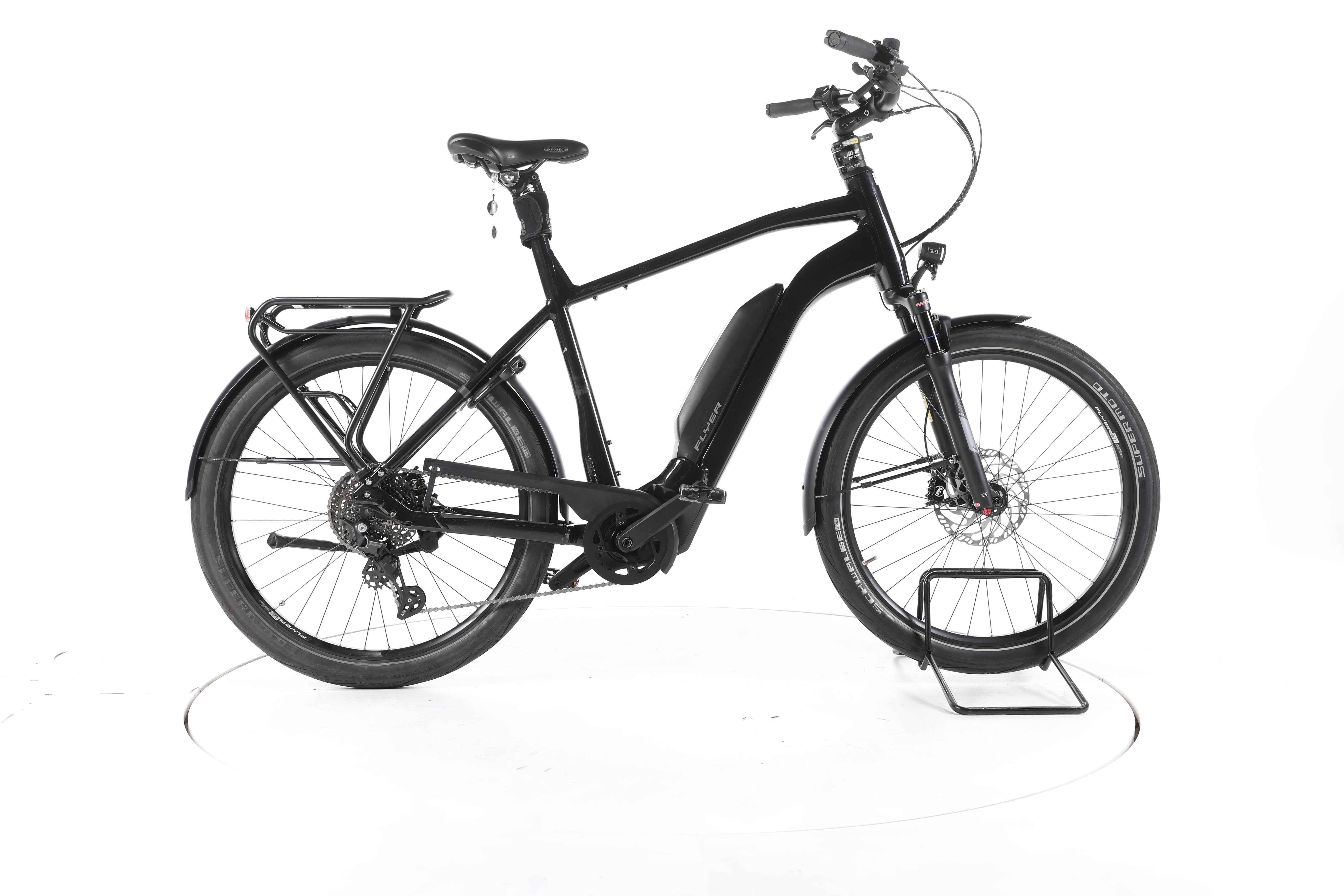 FLYER Upstreet 3 Trekking E-Bike - Image 1