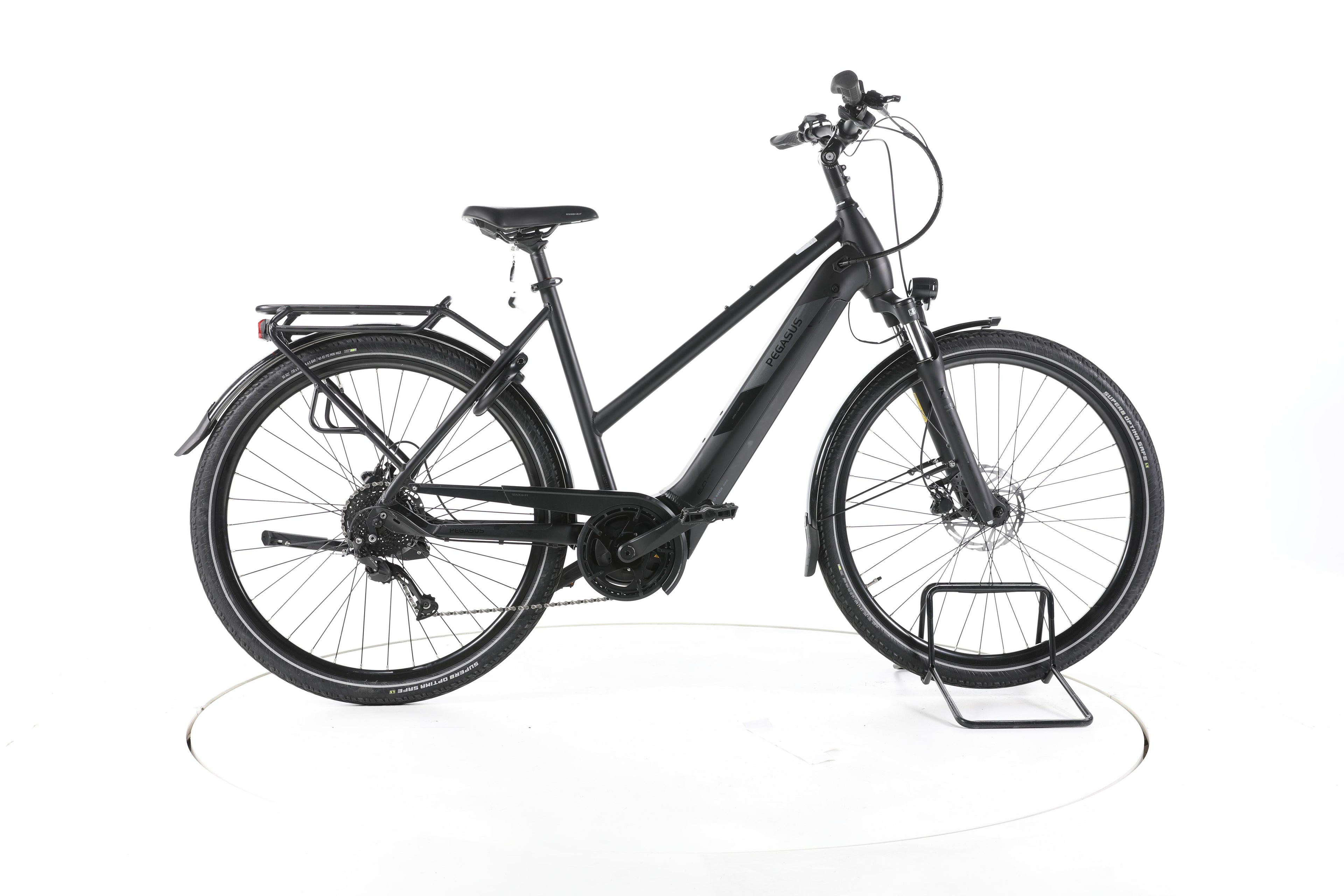 Pegasus Solero EVO Trekking E-Bike 2023 - Image 1