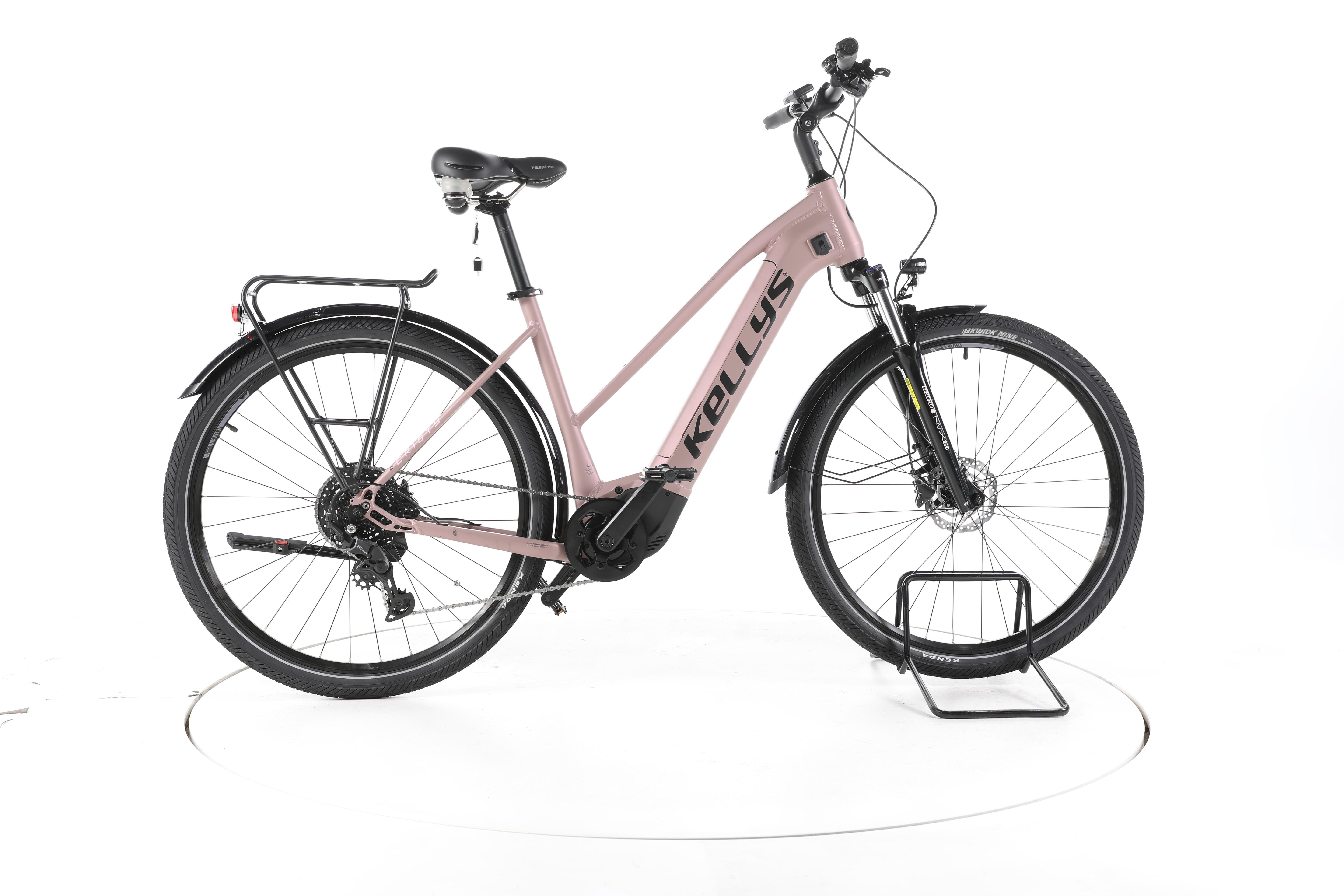 Kellys E-Cristy 30 Trekking E-Bike - Image 1