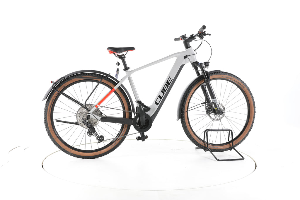 Cube Reaction Hybrid Pro Allroad Trekking E-Bike - Image 1