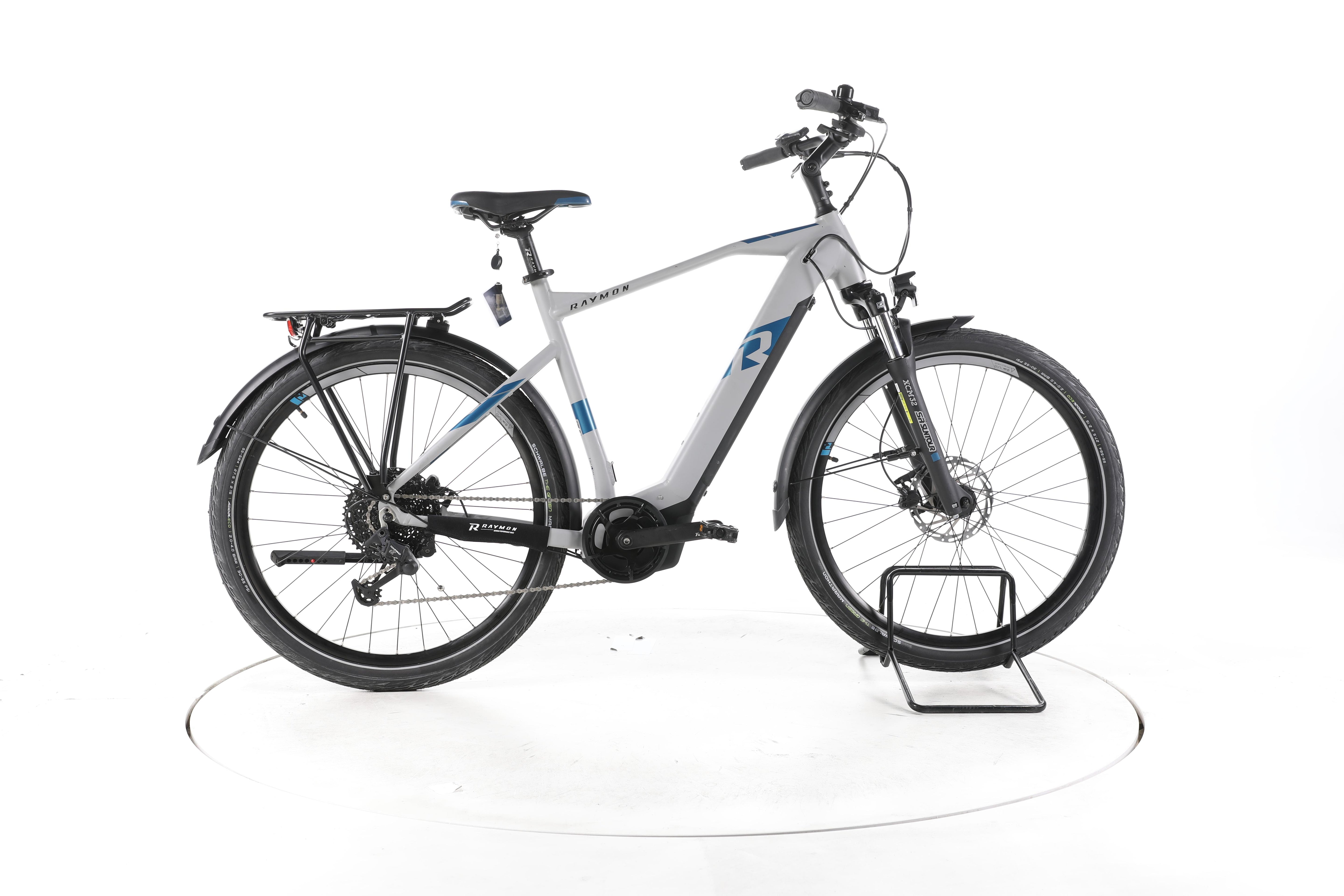 R Raymon TourRay E 5.0 Trekking E-Bike - Image 1