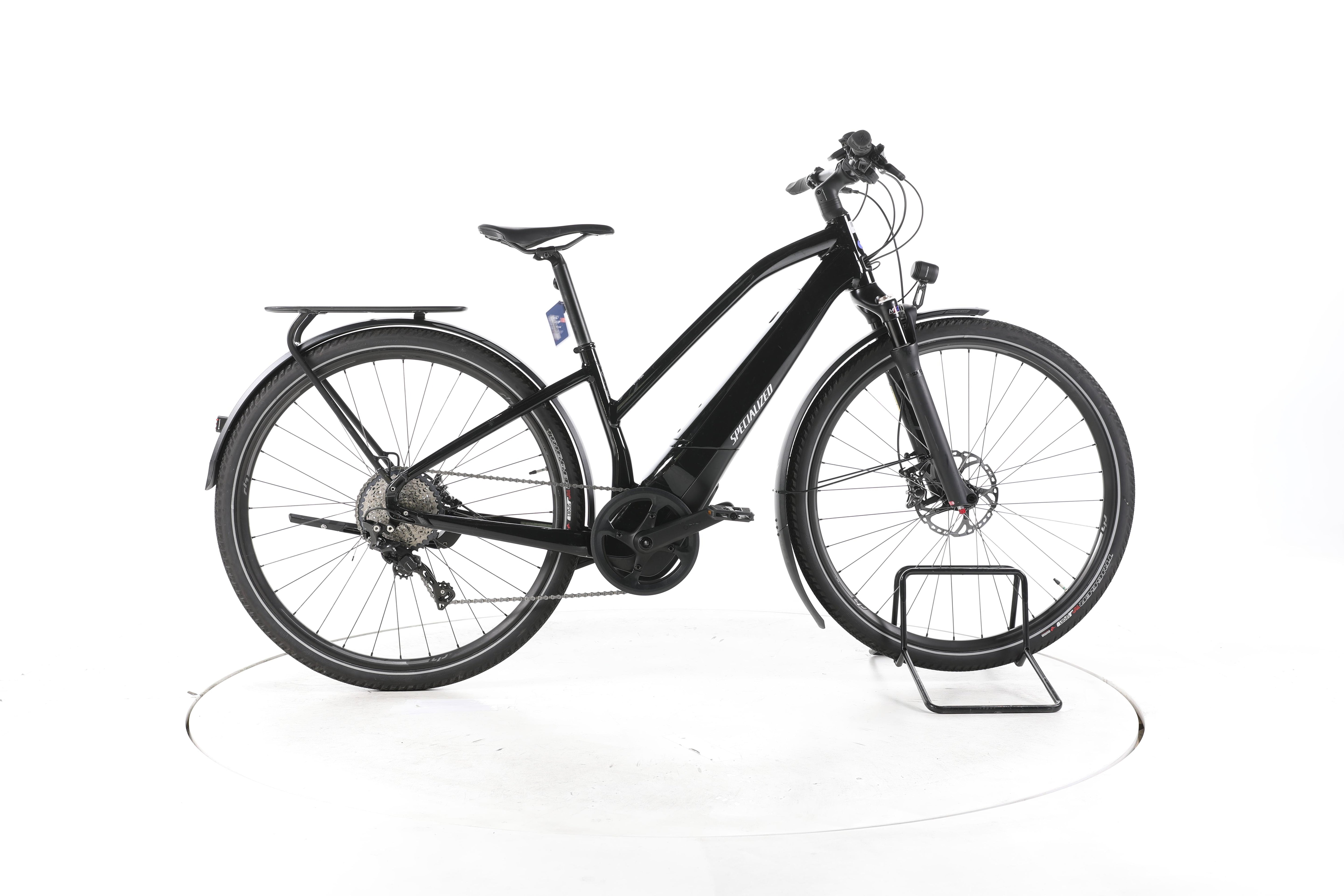 Specialized Turbo Vado 5.0 Trekking E-Bike - Image 1